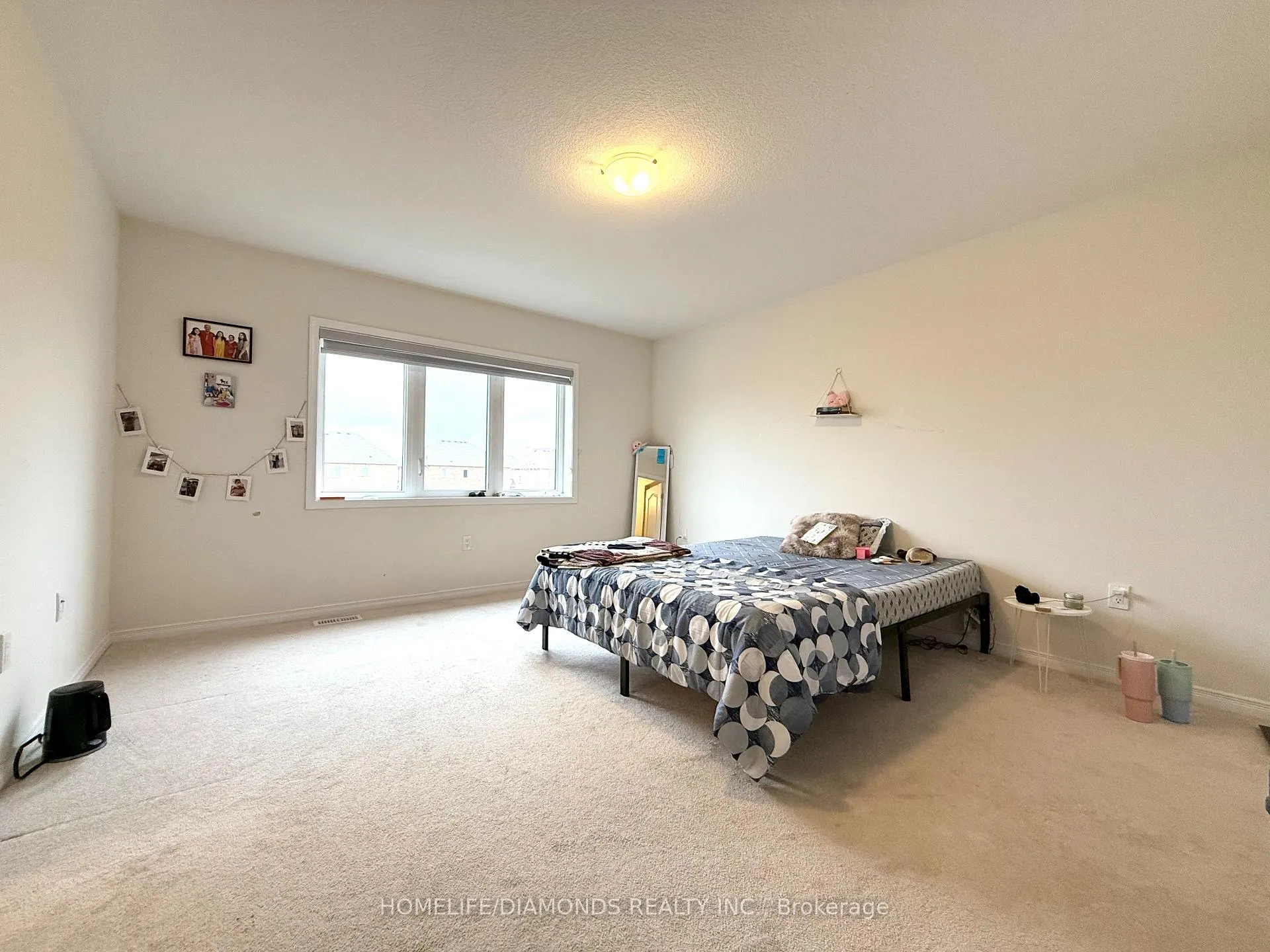 Photo 9 of Unit 7, 8317 Mulberry Drive, Niagara Falls, Brown — HOMEH