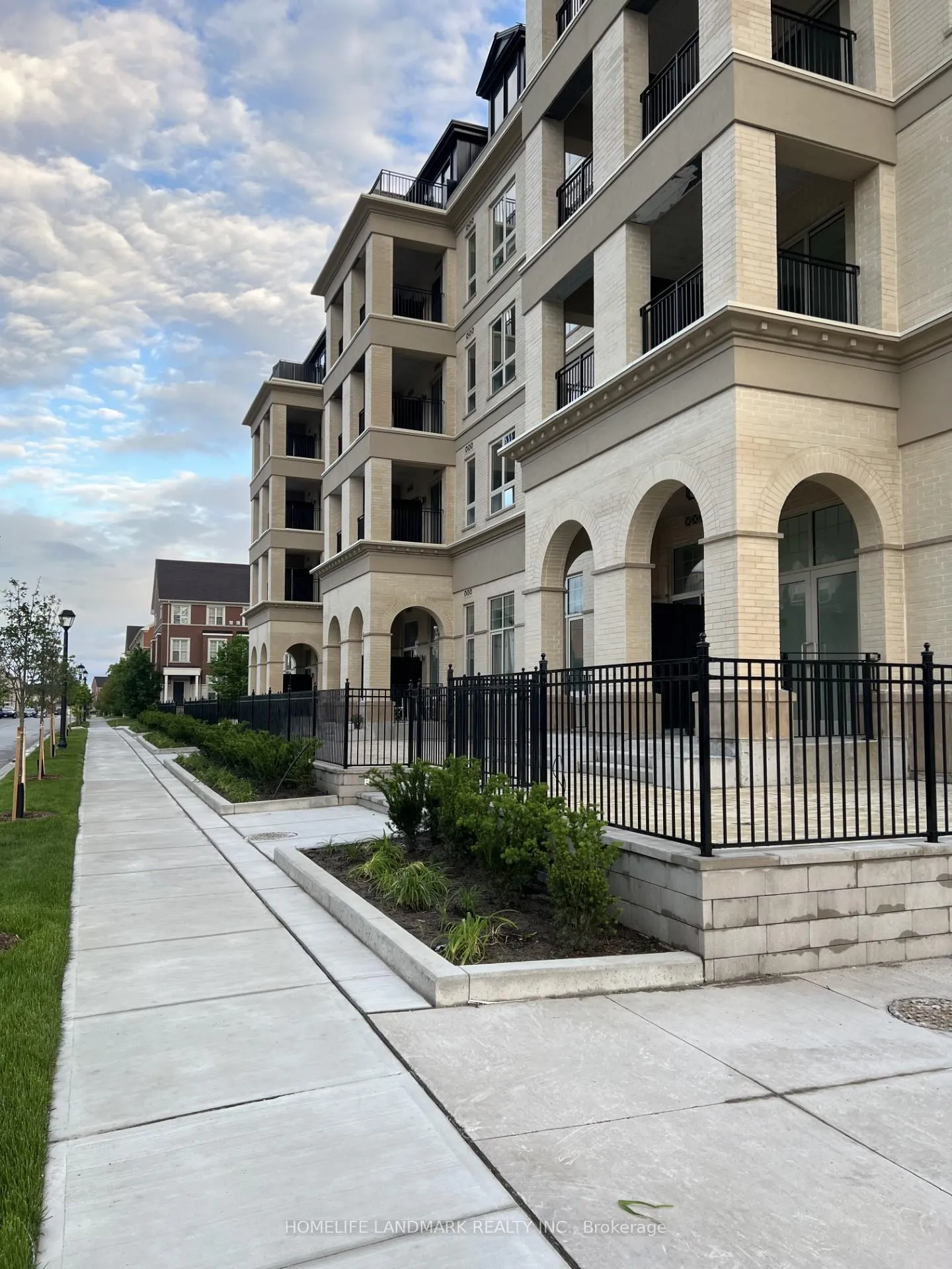 Photo 1 of Unit 106, 101 Cathedral High Street, Markham, Cathedraltown — HOMEH