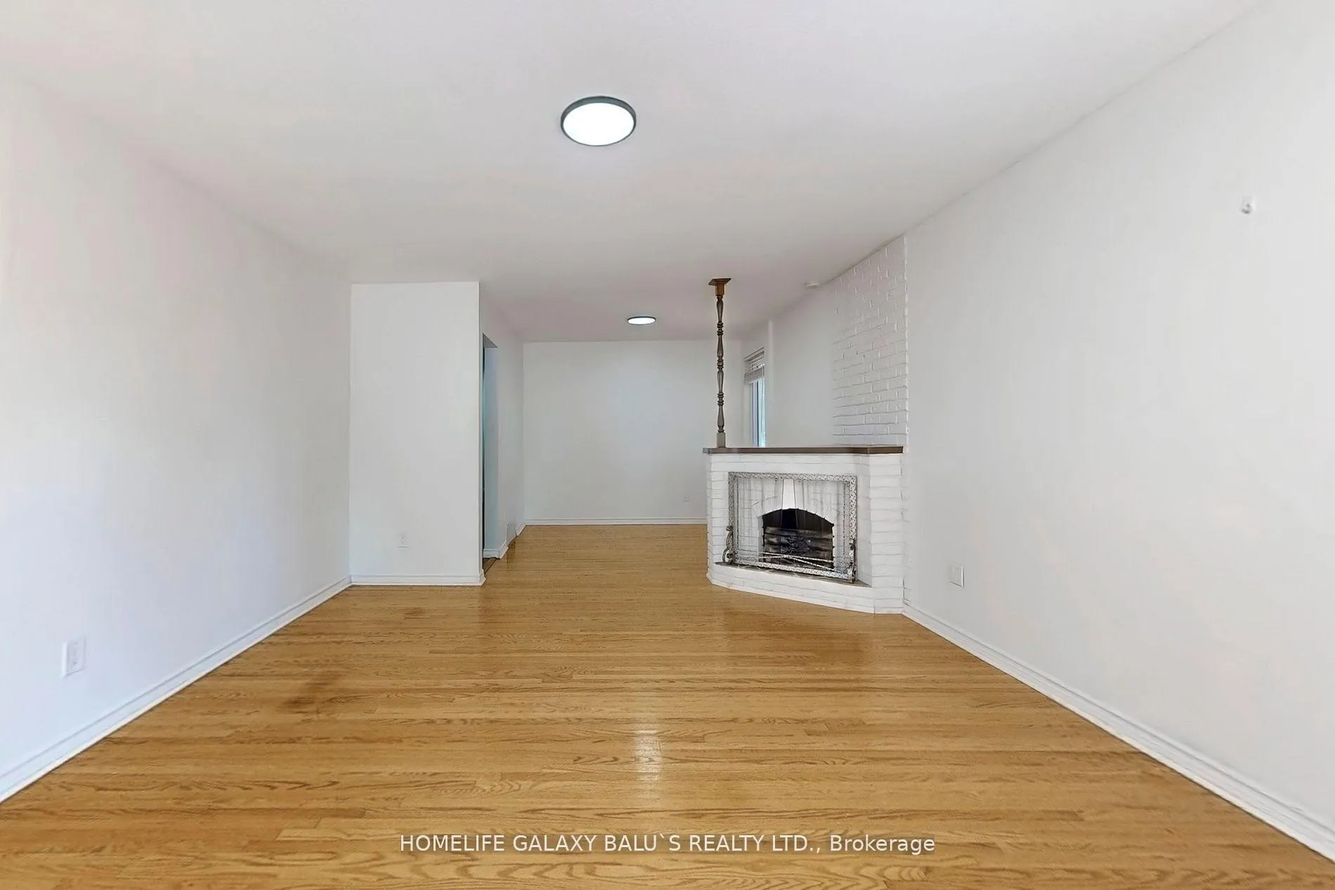 Photo 8 of Unit Main, 629 Park Road N, Oshawa, McLaughlin — HOMEH