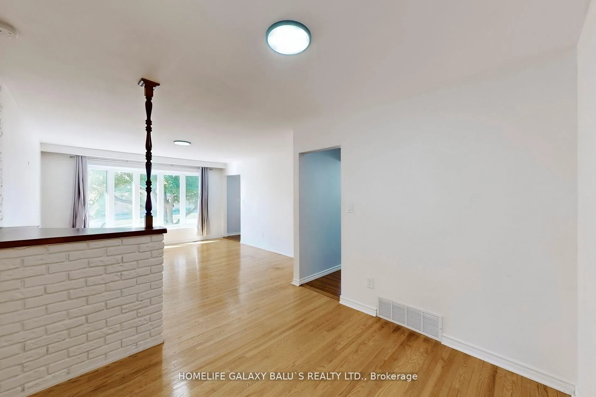 Photo 13 of Unit Main, 629 Park Road N, Oshawa, McLaughlin — HOMEH