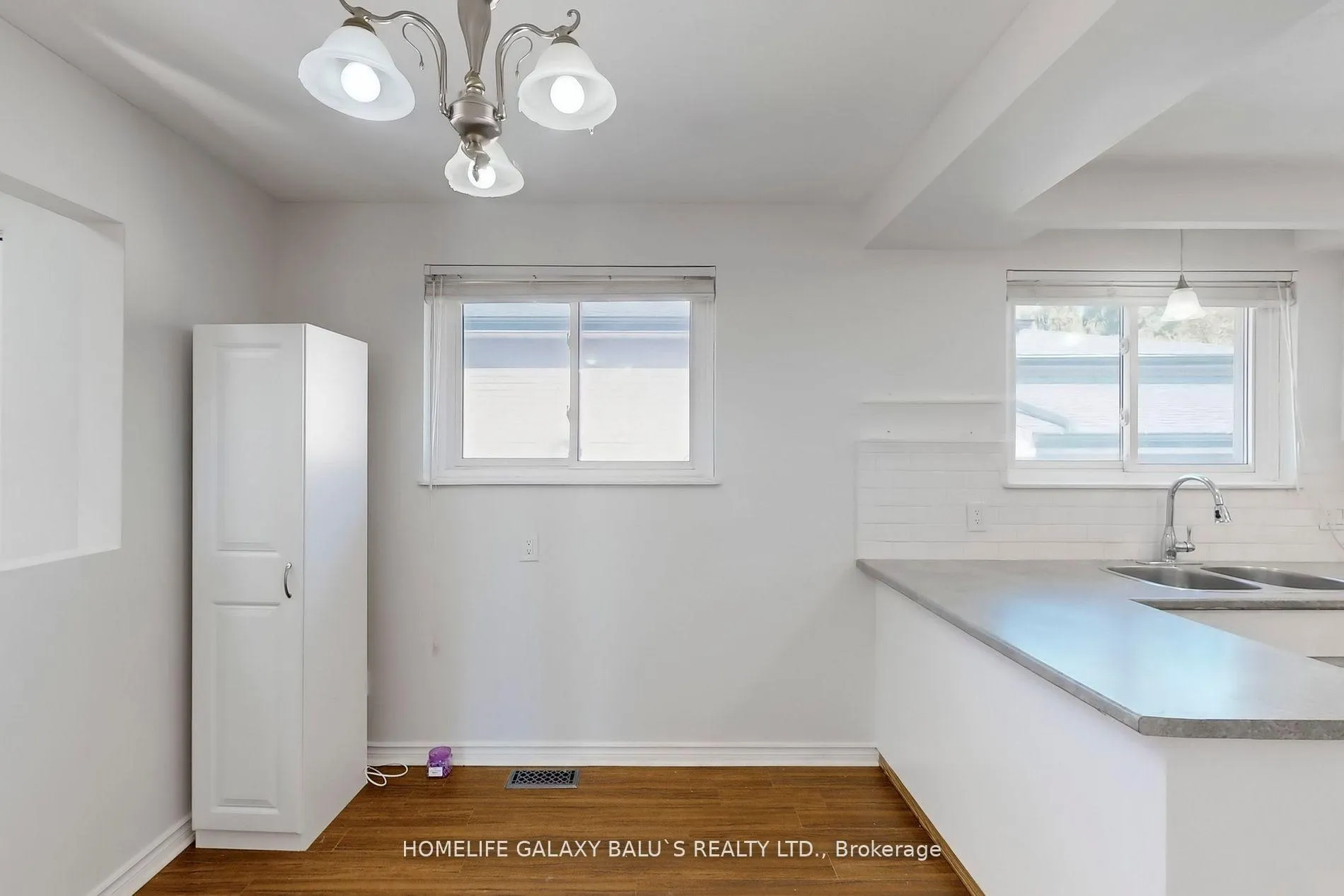 Photo 16 of Unit Main, 629 Park Road N, Oshawa, McLaughlin — HOMEH