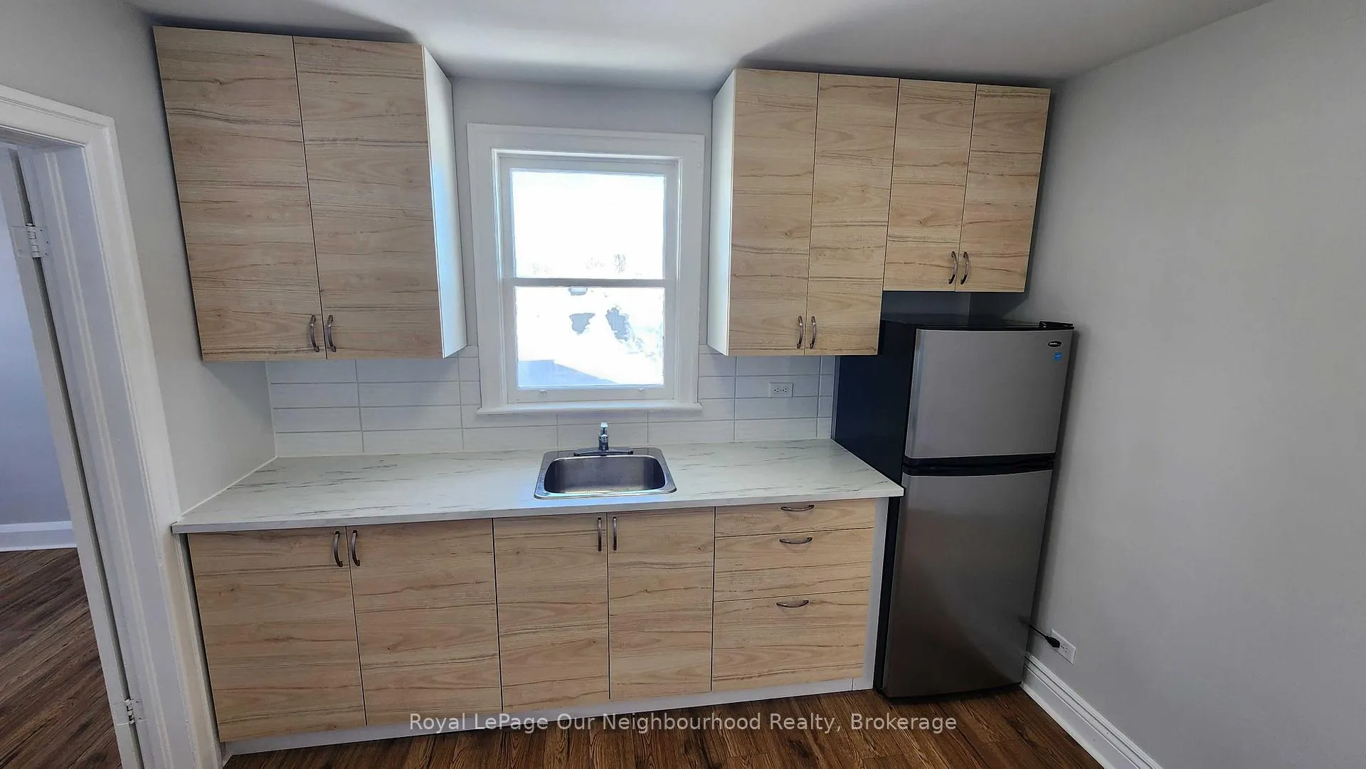 Photo 5 of 642 Bolivar Street, Peterborough, Monaghan Ward 2 — HOMEH