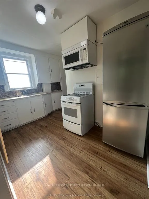 Photo 6 of 642 Bolivar Street, Peterborough, Monaghan Ward 2 — HOMEH