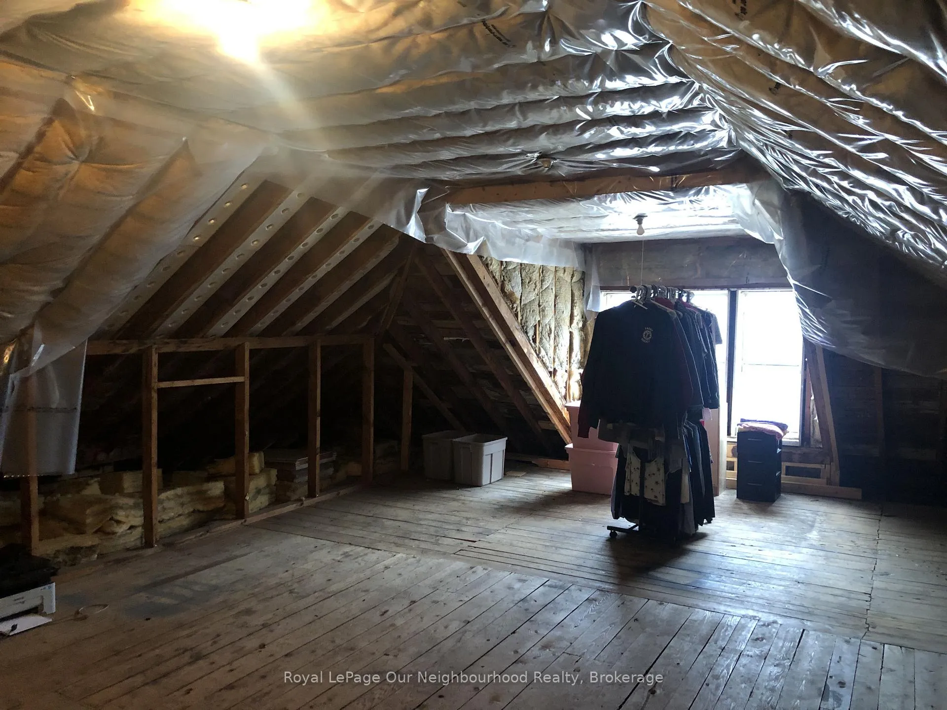 Photo 12 of 642 Bolivar Street, Peterborough, Monaghan Ward 2 — HOMEH
