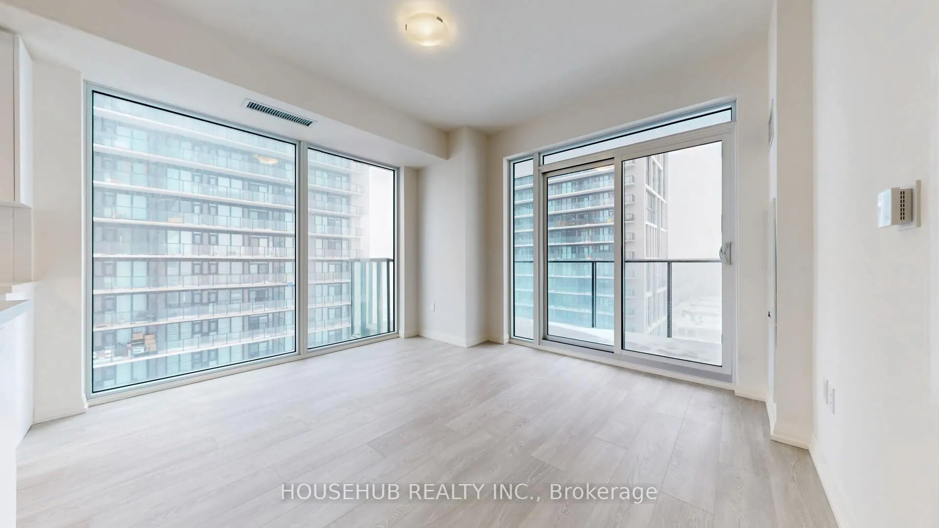 Photo 11 of Unit 1903, 27 Korda Gate, Vaughan, Vellore Village — HOMEH