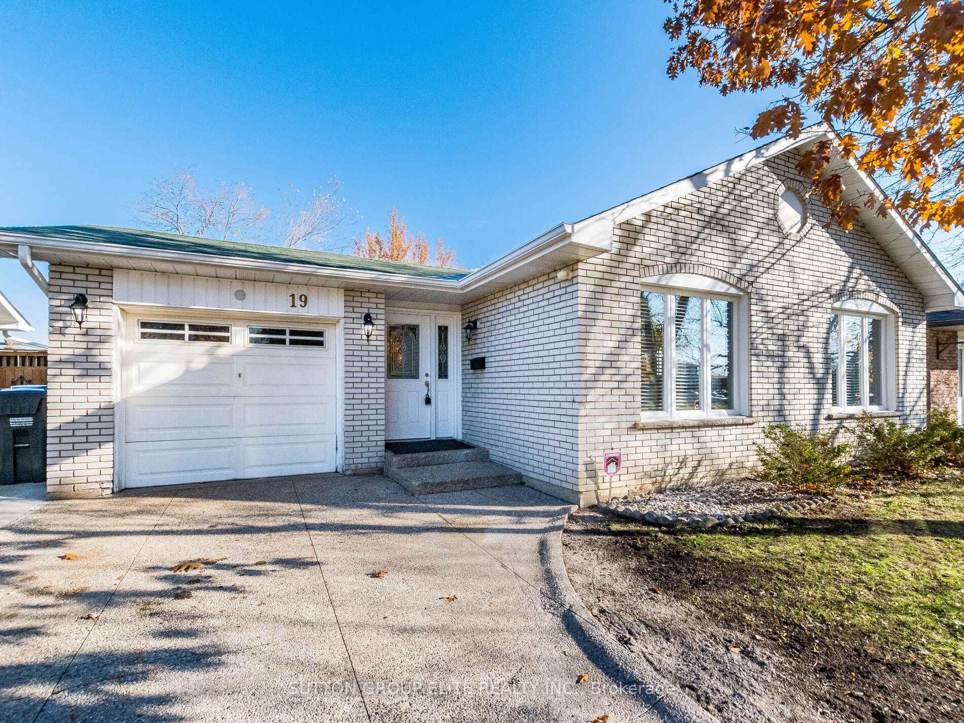 Photo 4 of 19 Glenforest Road, Brampton, Northgate — HOMEH