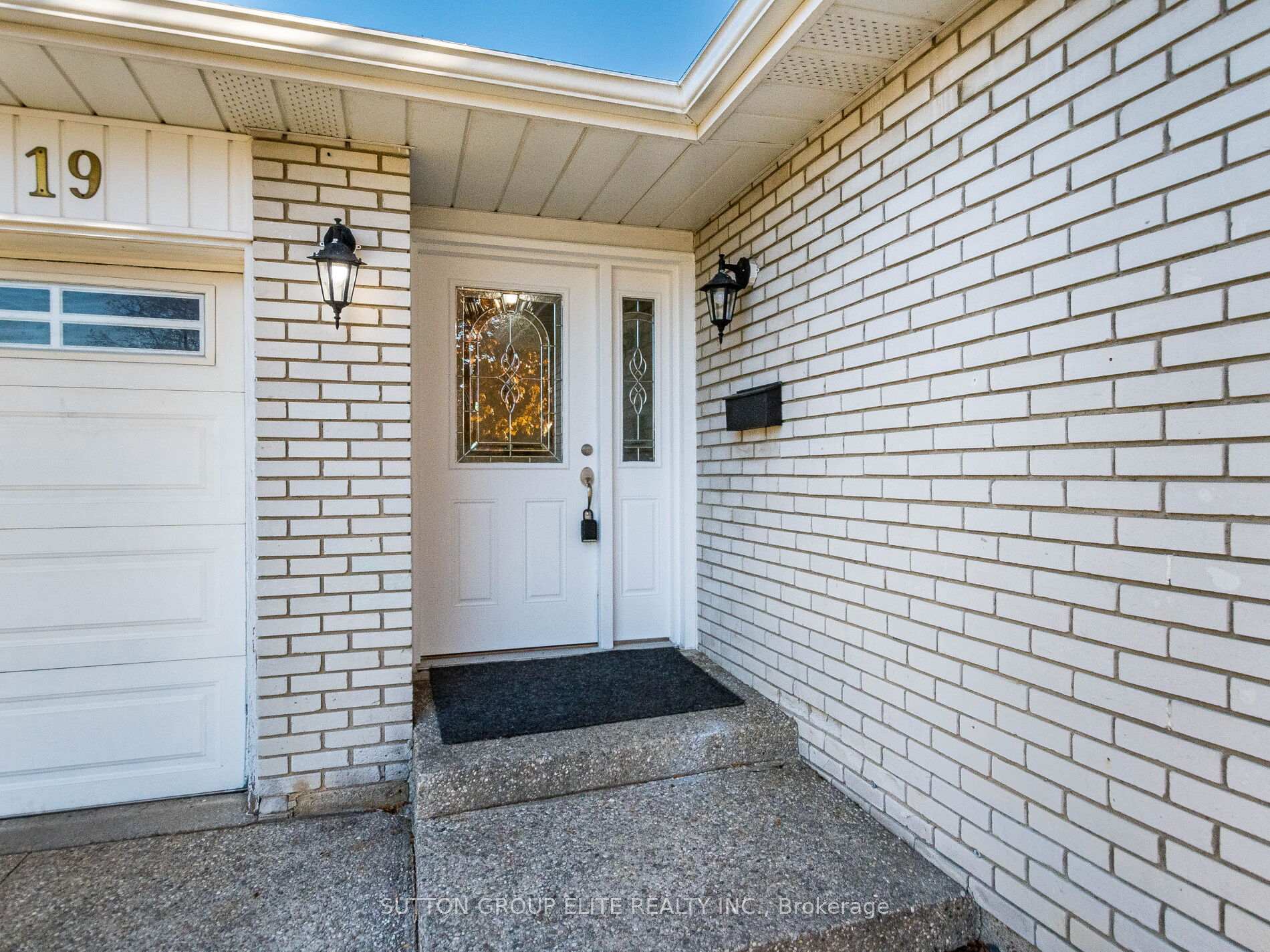 Photo 5 of 19 Glenforest Road, Brampton, Northgate — HOMEH