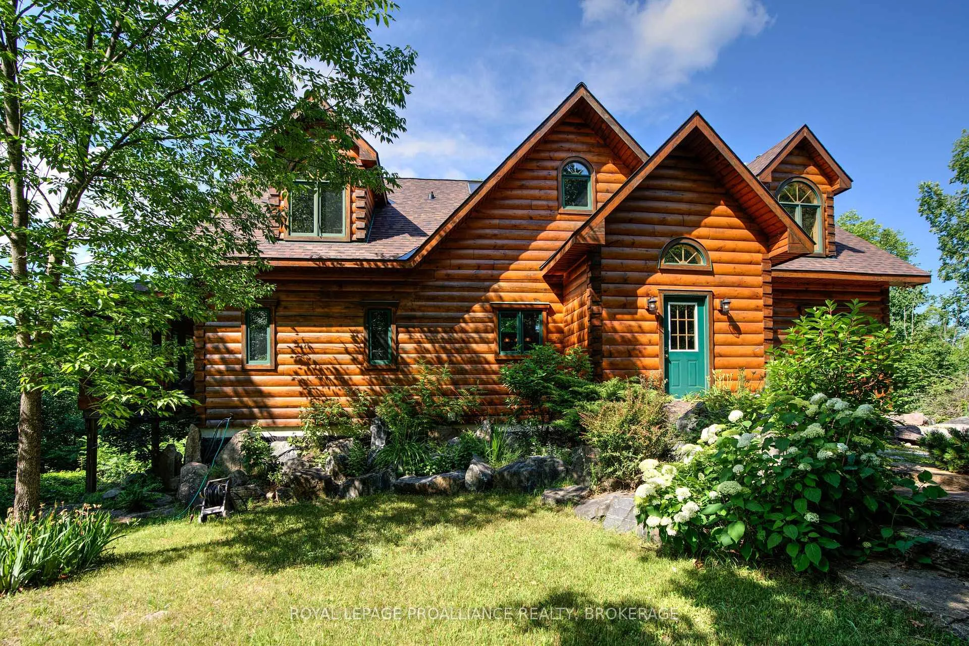 Photo 2 of 142 Paddy's Lane, Rideau Lakes, Rideau Lakes (North Crosby) Twp — HOMEH