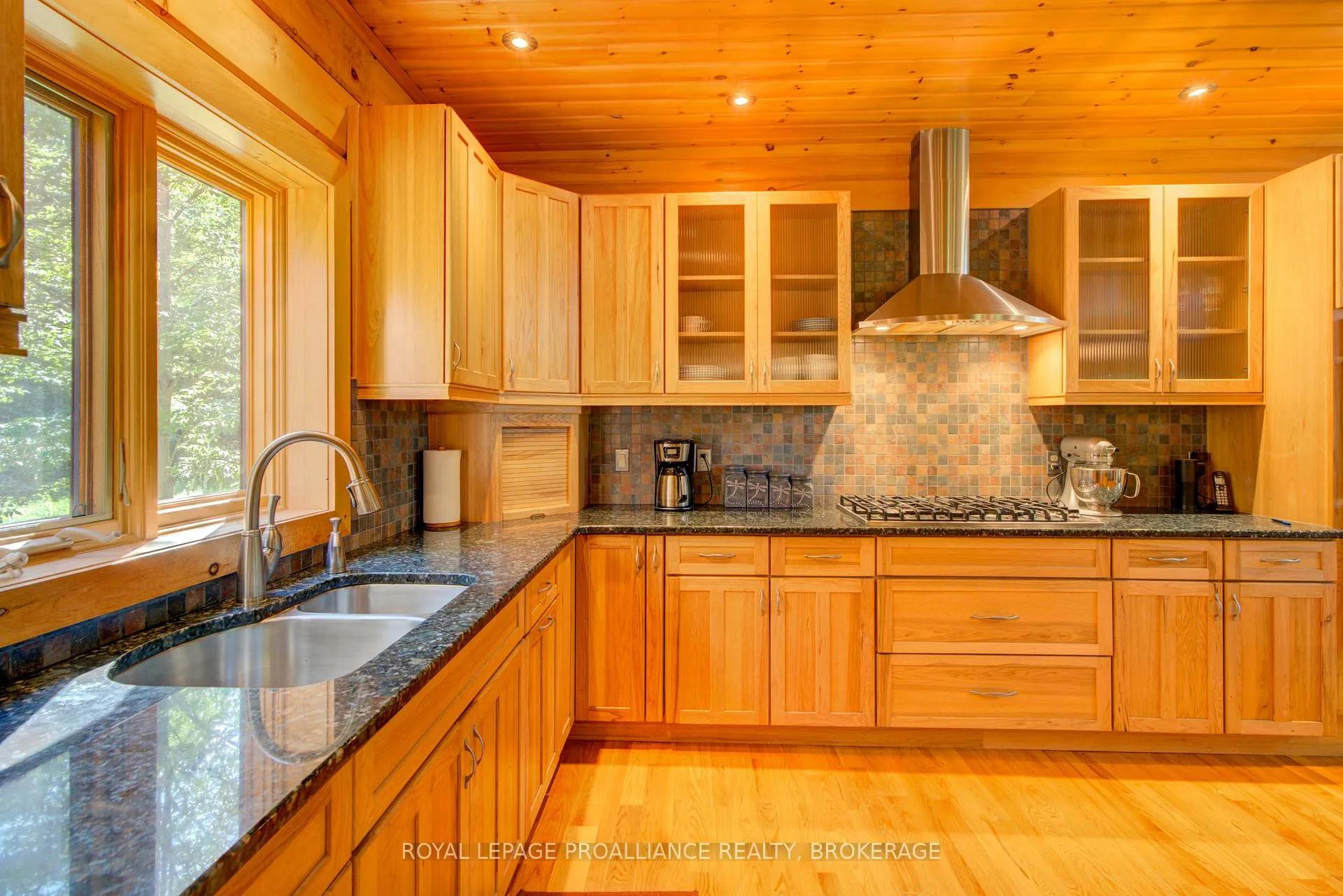 Photo 12 of 142 Paddy's Lane, Rideau Lakes, Rideau Lakes (North Crosby) Twp — HOMEH