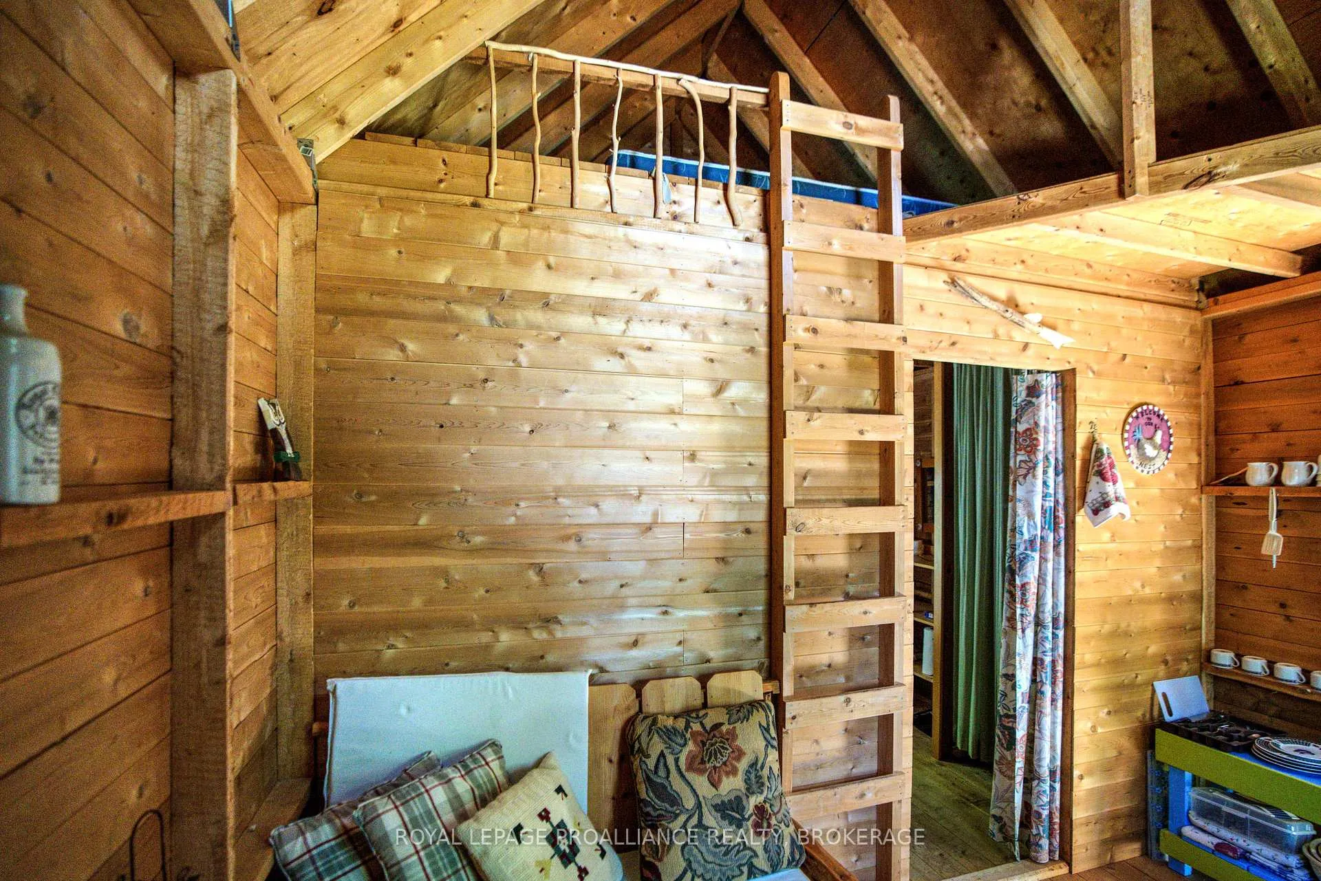 Photo 45 of 142 Paddy's Lane, Rideau Lakes, Rideau Lakes (North Crosby) Twp — HOMEH
