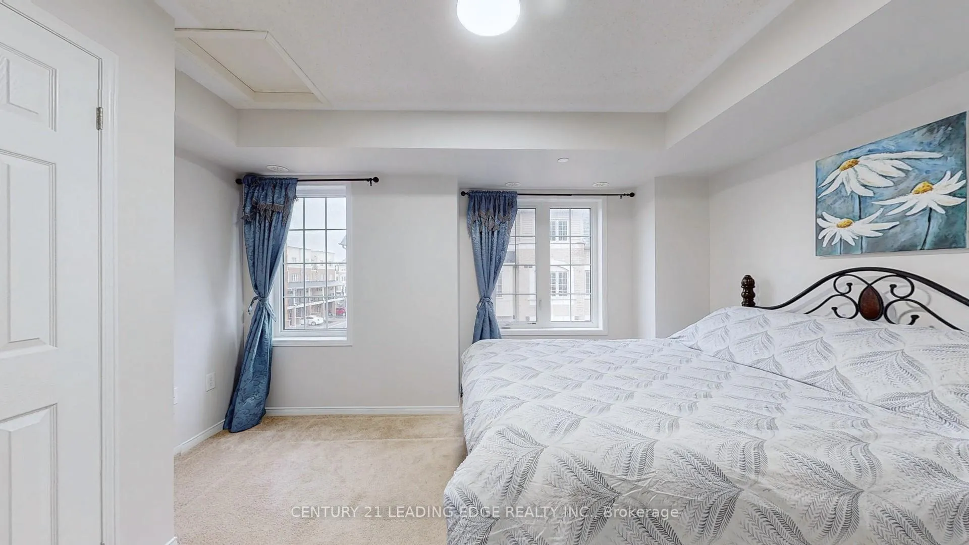 Photo 11 of Unit 257, 33 Foal Path, Oshawa, Windfields — HOMEH