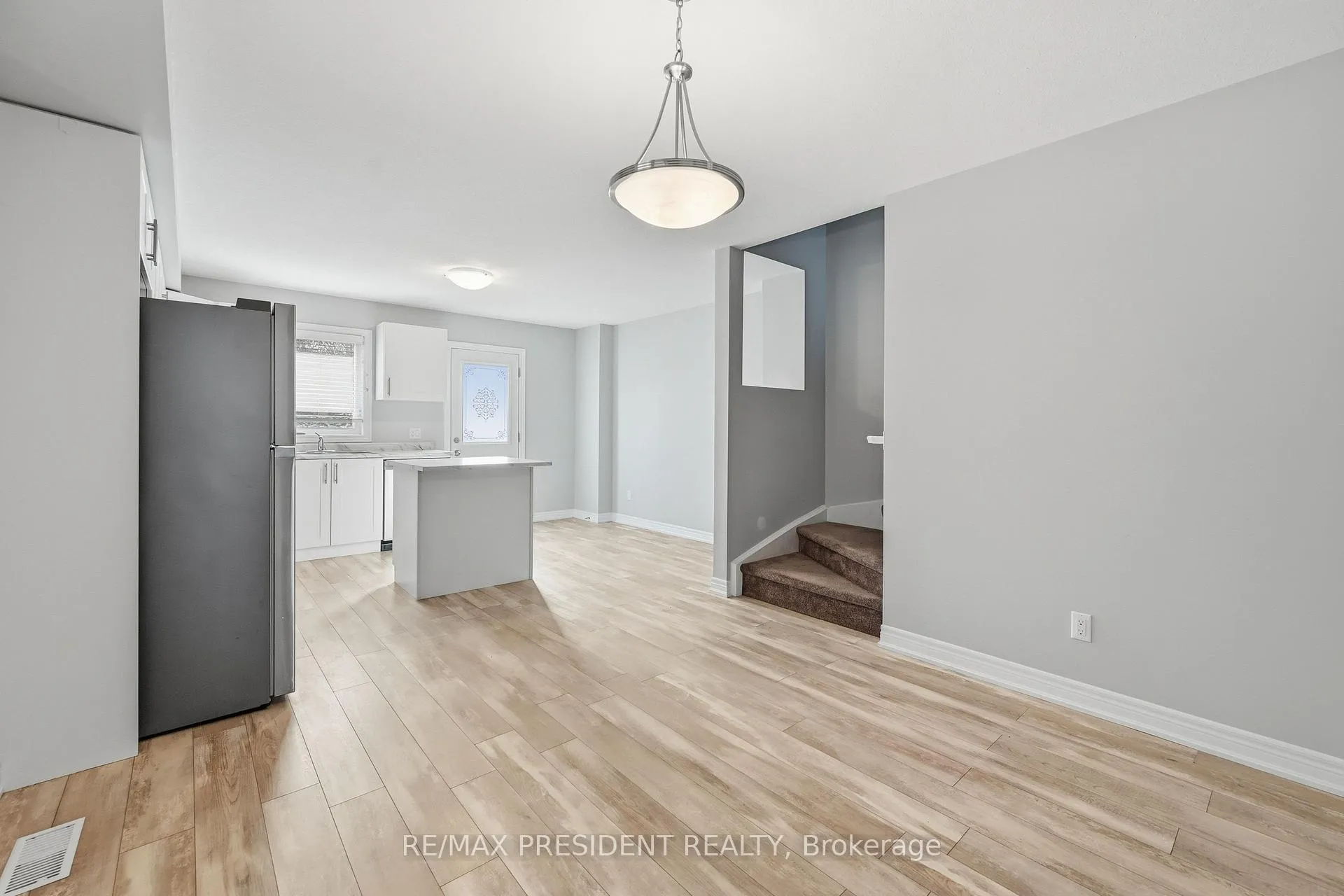 Photo 13 of Unit 26, 7768 Ascot Circle, Niagara Falls, Ascot — HOMEH
