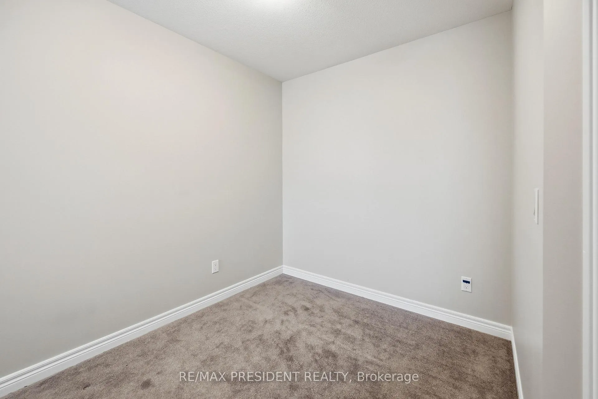 Photo 27 of Unit 26, 7768 Ascot Circle, Niagara Falls, Ascot — HOMEH