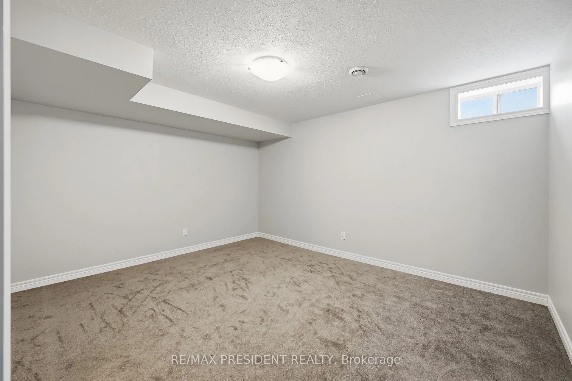 Photo 37 of Unit 26, 7768 Ascot Circle, Niagara Falls, Ascot — HOMEH