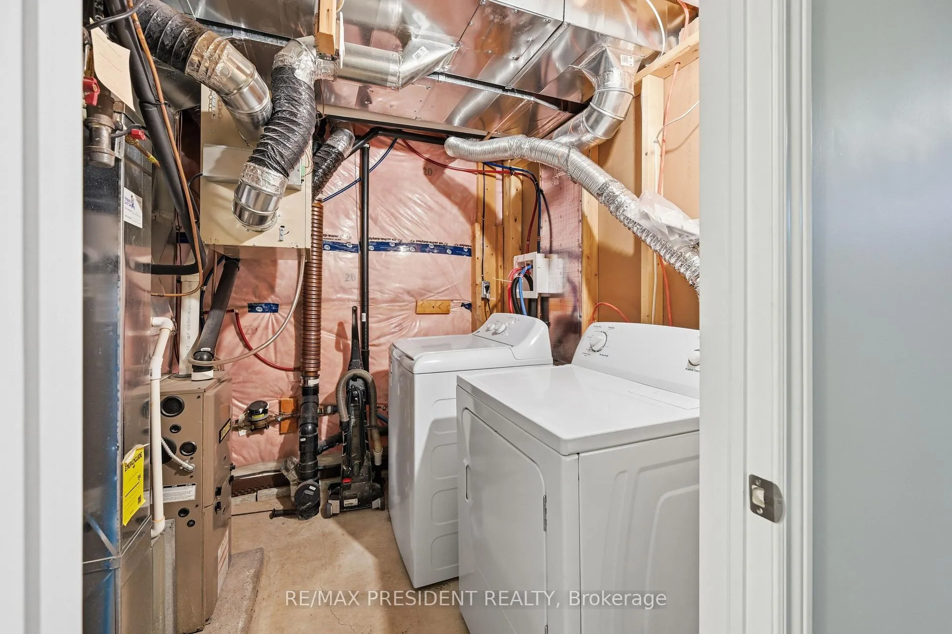 Photo 39 of Unit 26, 7768 Ascot Circle, Niagara Falls, Ascot — HOMEH