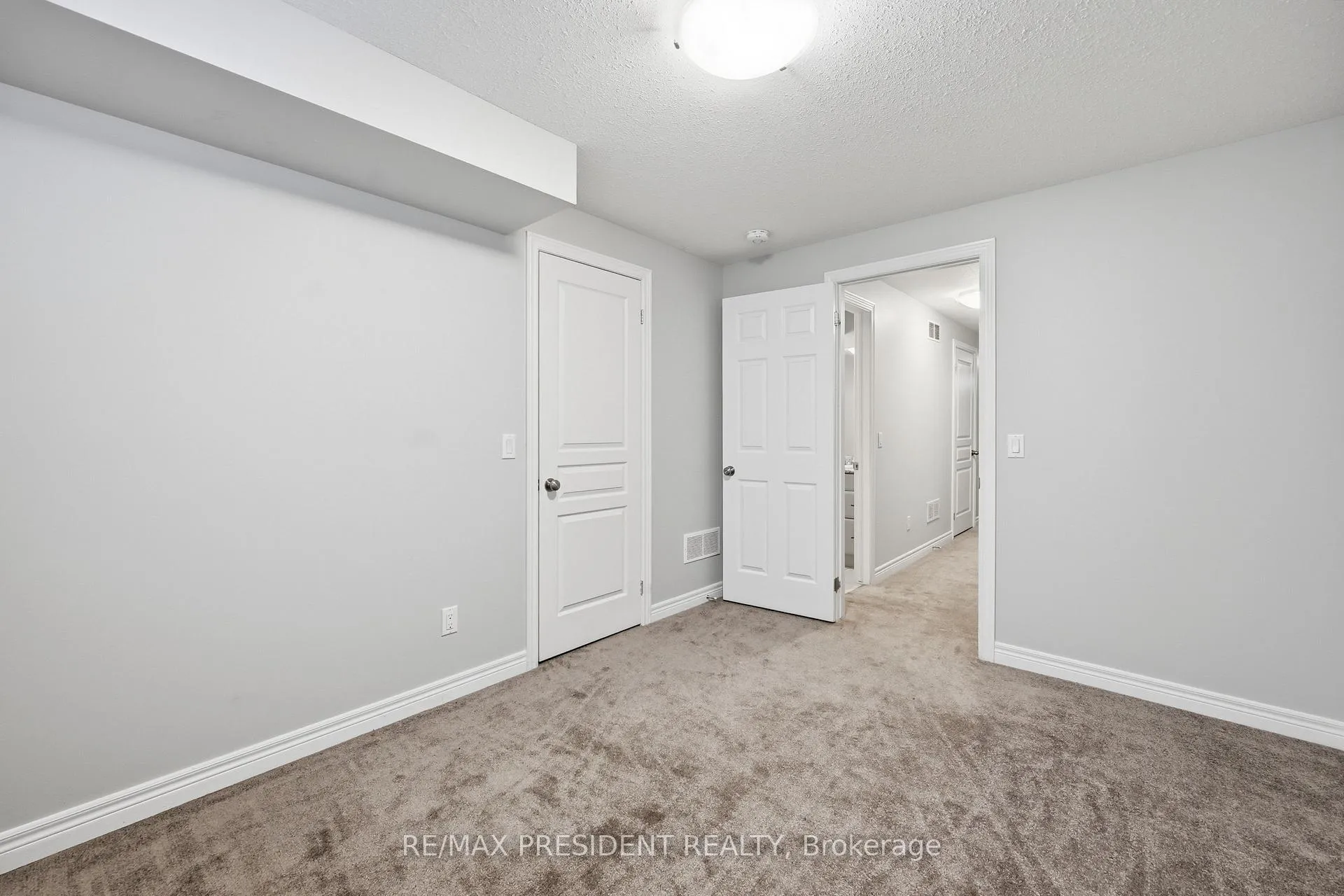 Photo 42 of Unit 26, 7768 Ascot Circle, Niagara Falls, Ascot — HOMEH