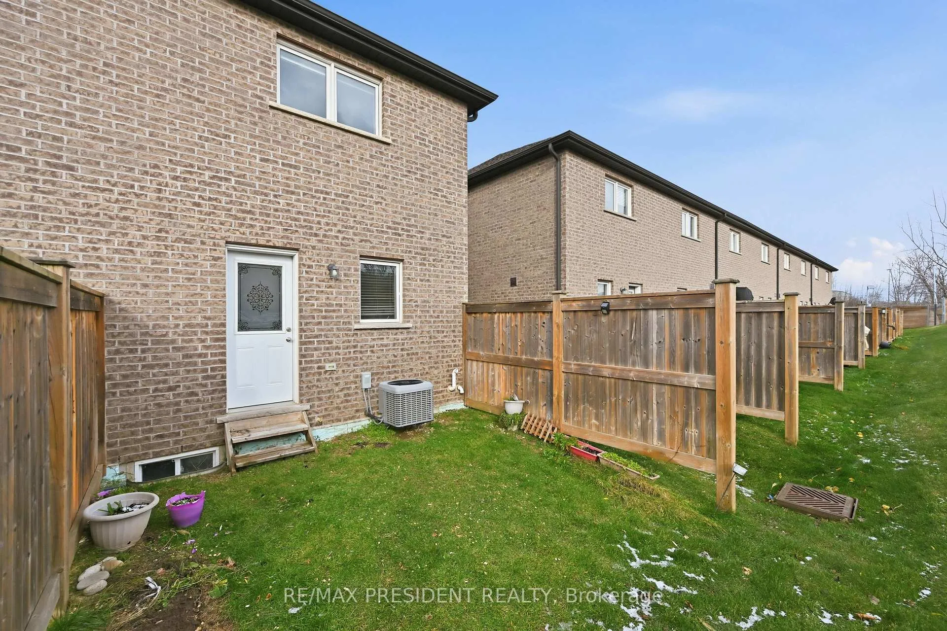 Photo 45 of Unit 26, 7768 Ascot Circle, Niagara Falls, Ascot — HOMEH