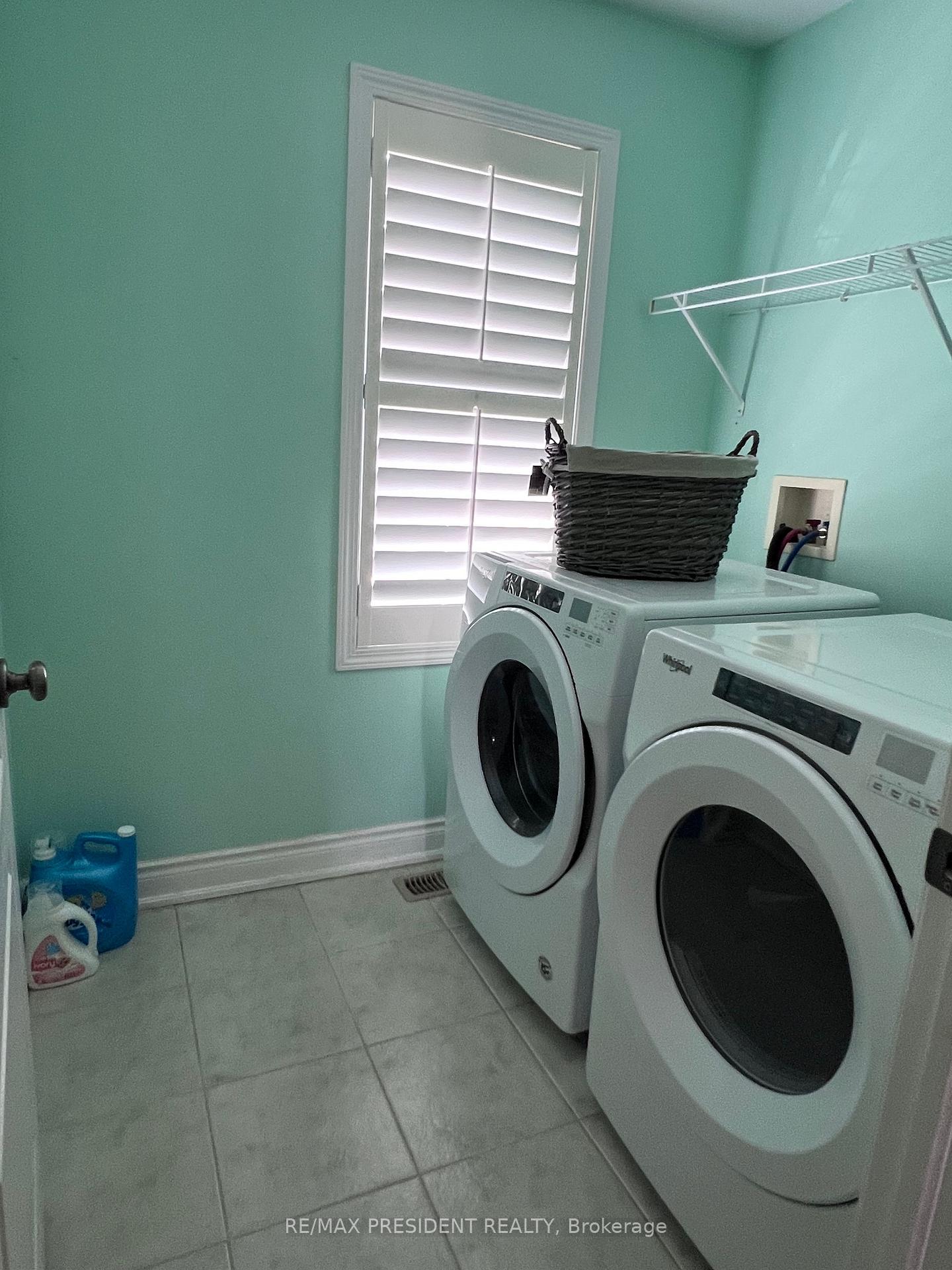 Photo 11 of 3252 Munson Crescent, Burlington, Alton — HOMEH