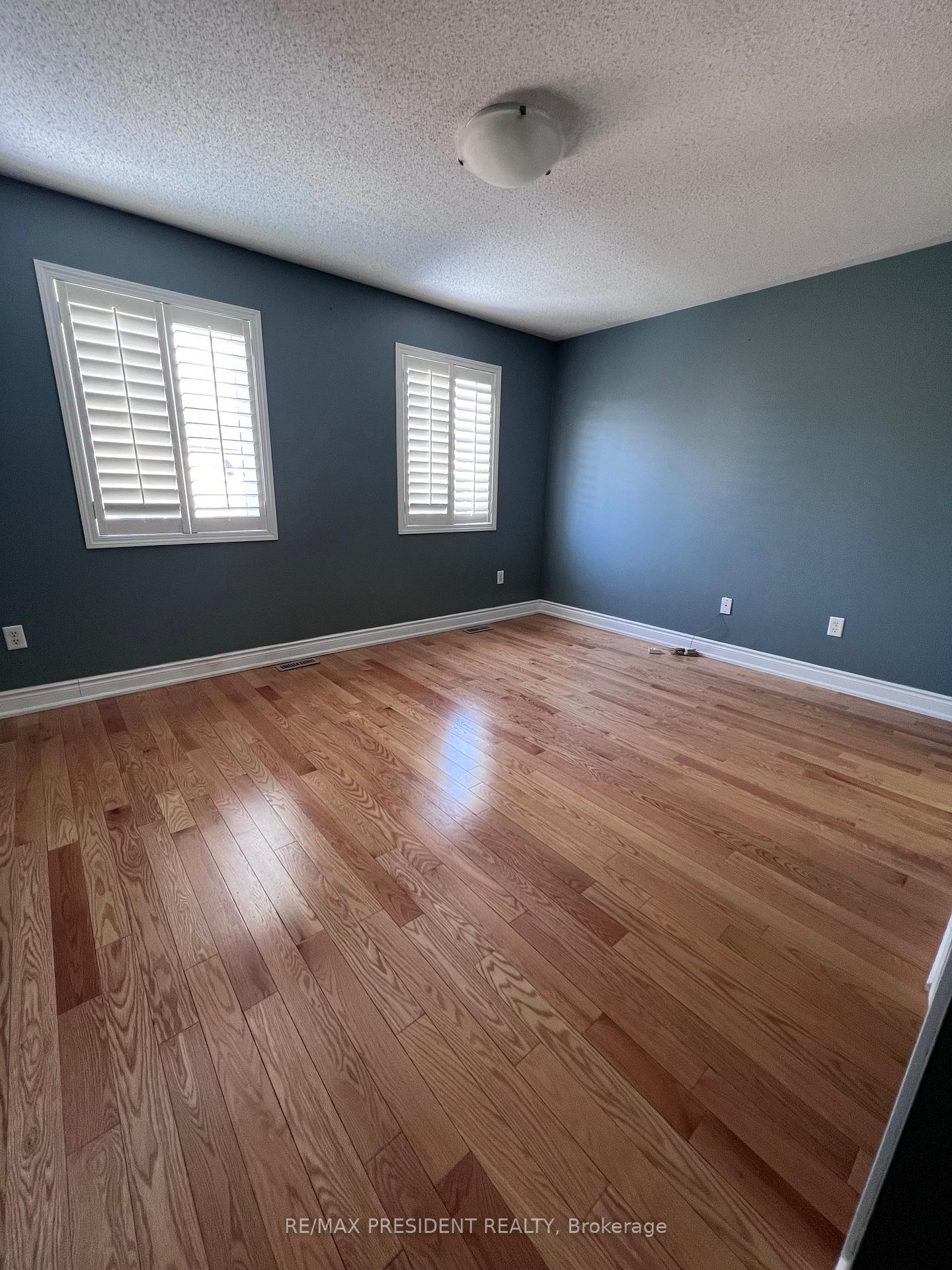 Photo 13 of 3252 Munson Crescent, Burlington, Alton — HOMEH