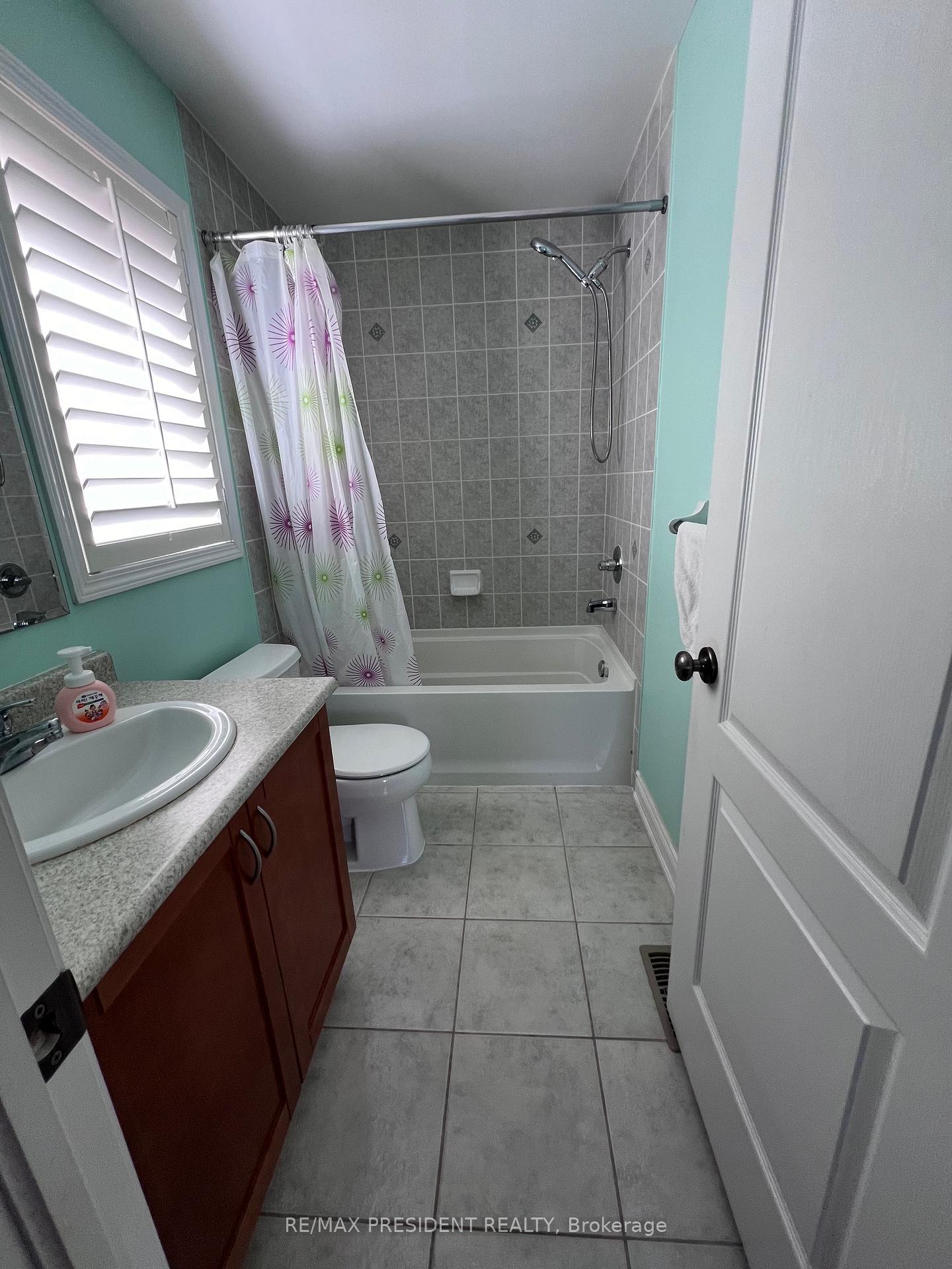 Photo 14 of 3252 Munson Crescent, Burlington, Alton — HOMEH
