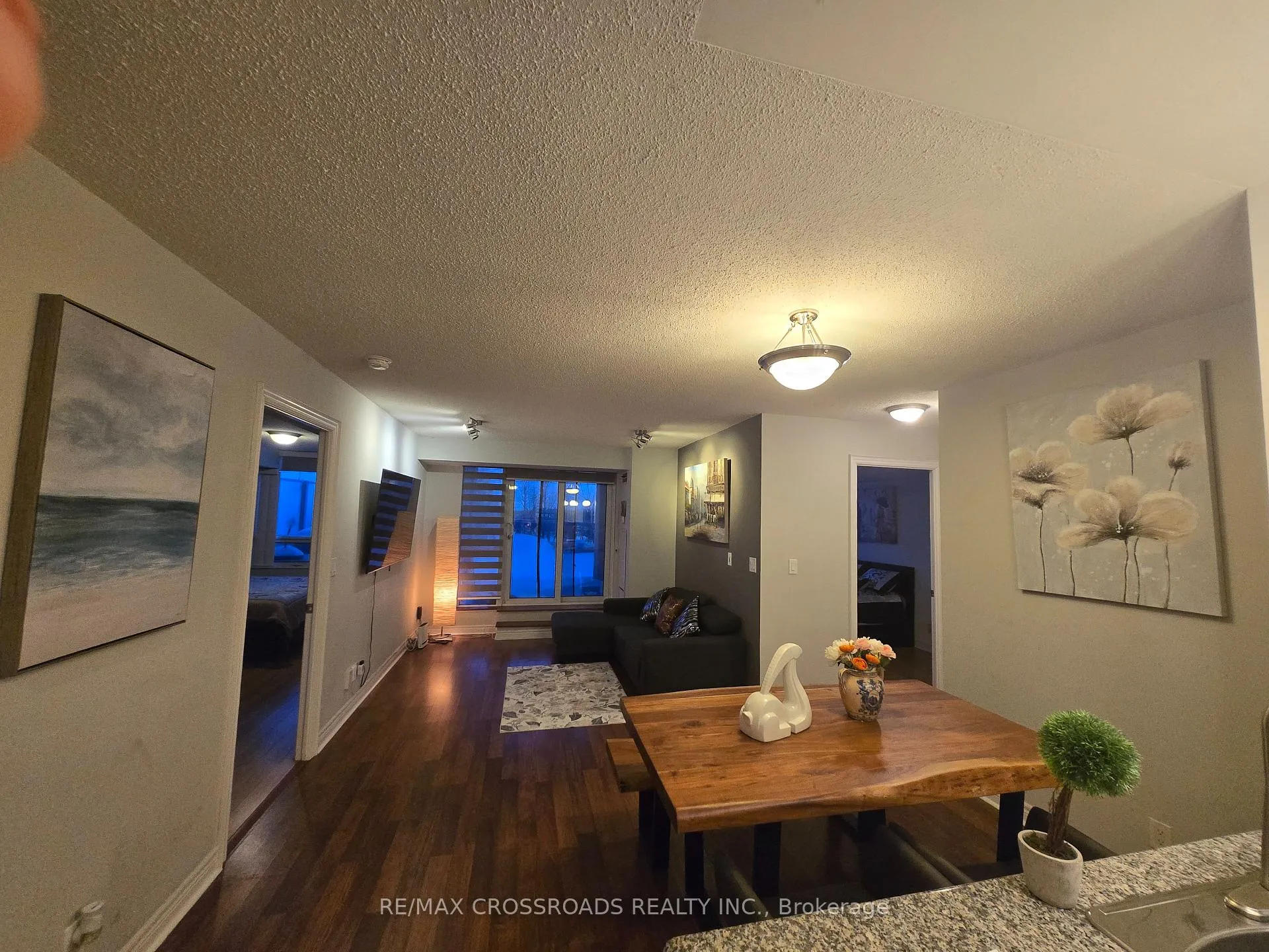 Photo 9 of Unit 320, 33 Cox Boulevard, Markham, Unionville — HOMEH
