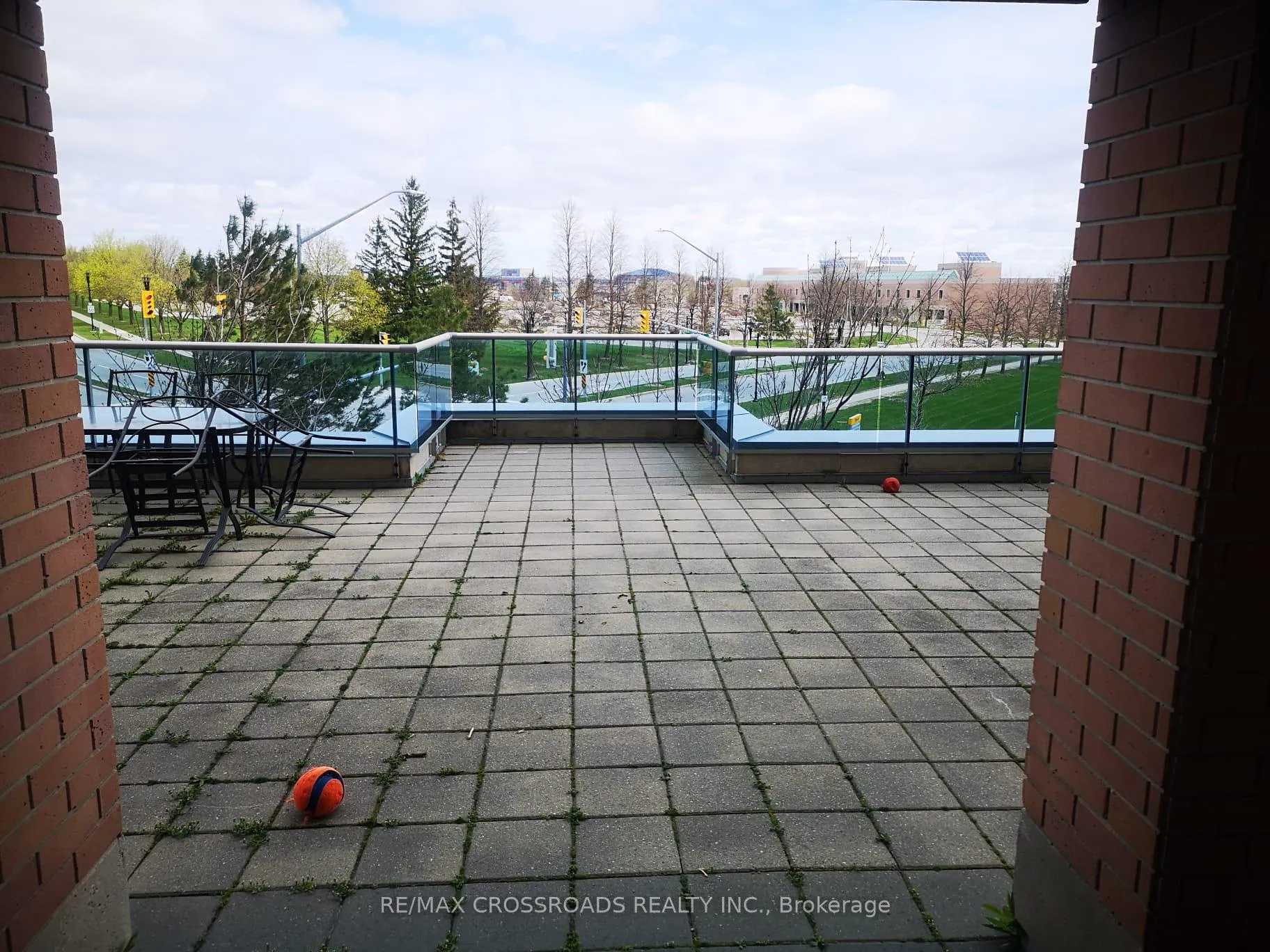 Photo 26 of Unit 320, 33 Cox Boulevard, Markham, Unionville — HOMEH