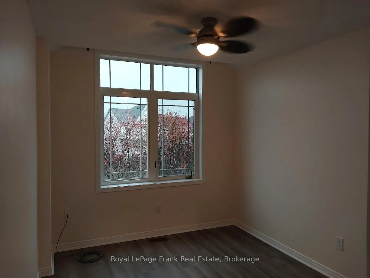 Photo 11 of 1513 Glenbourne Drive, Oshawa, Pinecrest — HOMEH