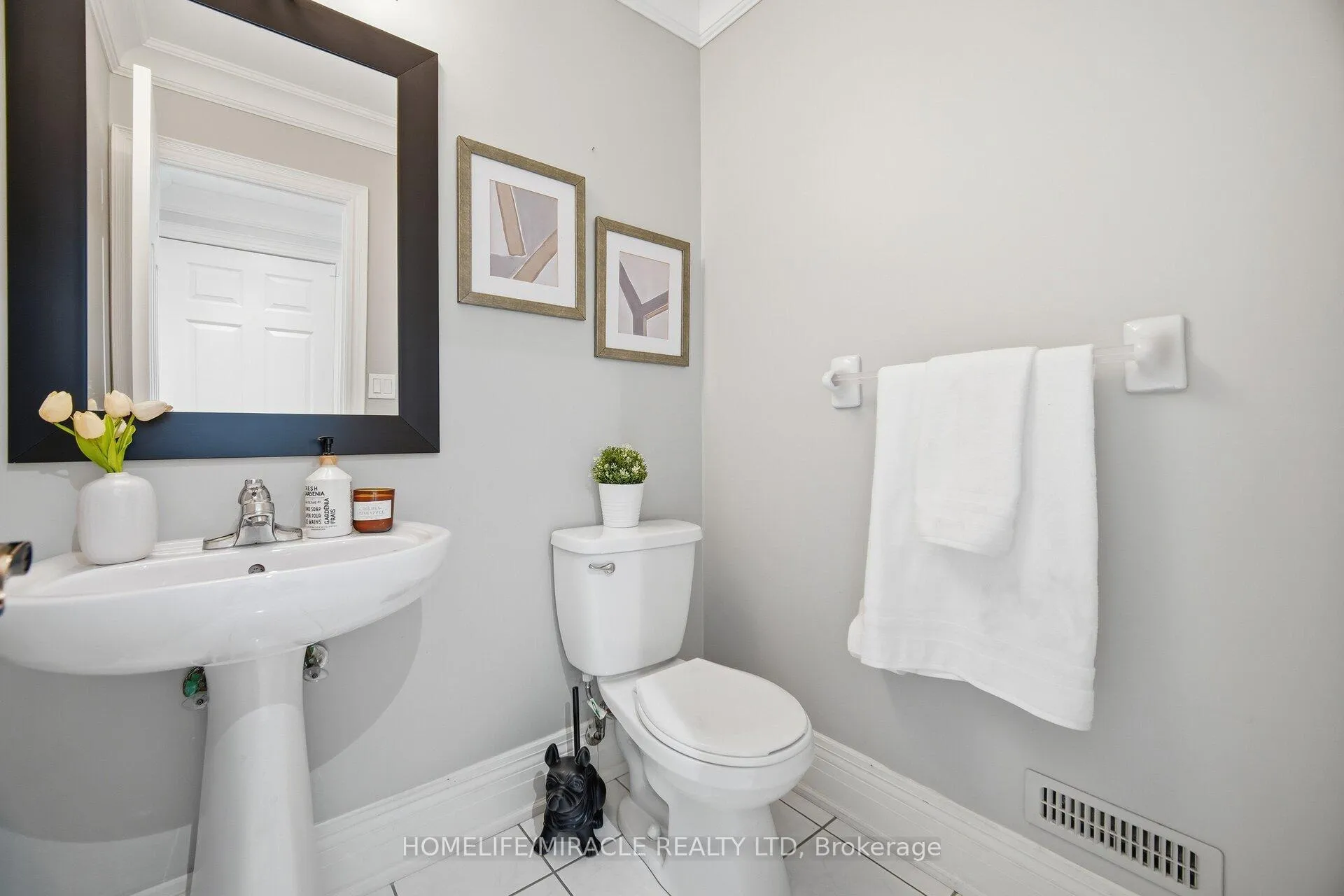 Photo 17 of 14 Virtues Avenue, Brampton, Fletcher's Meadow — HOMEH