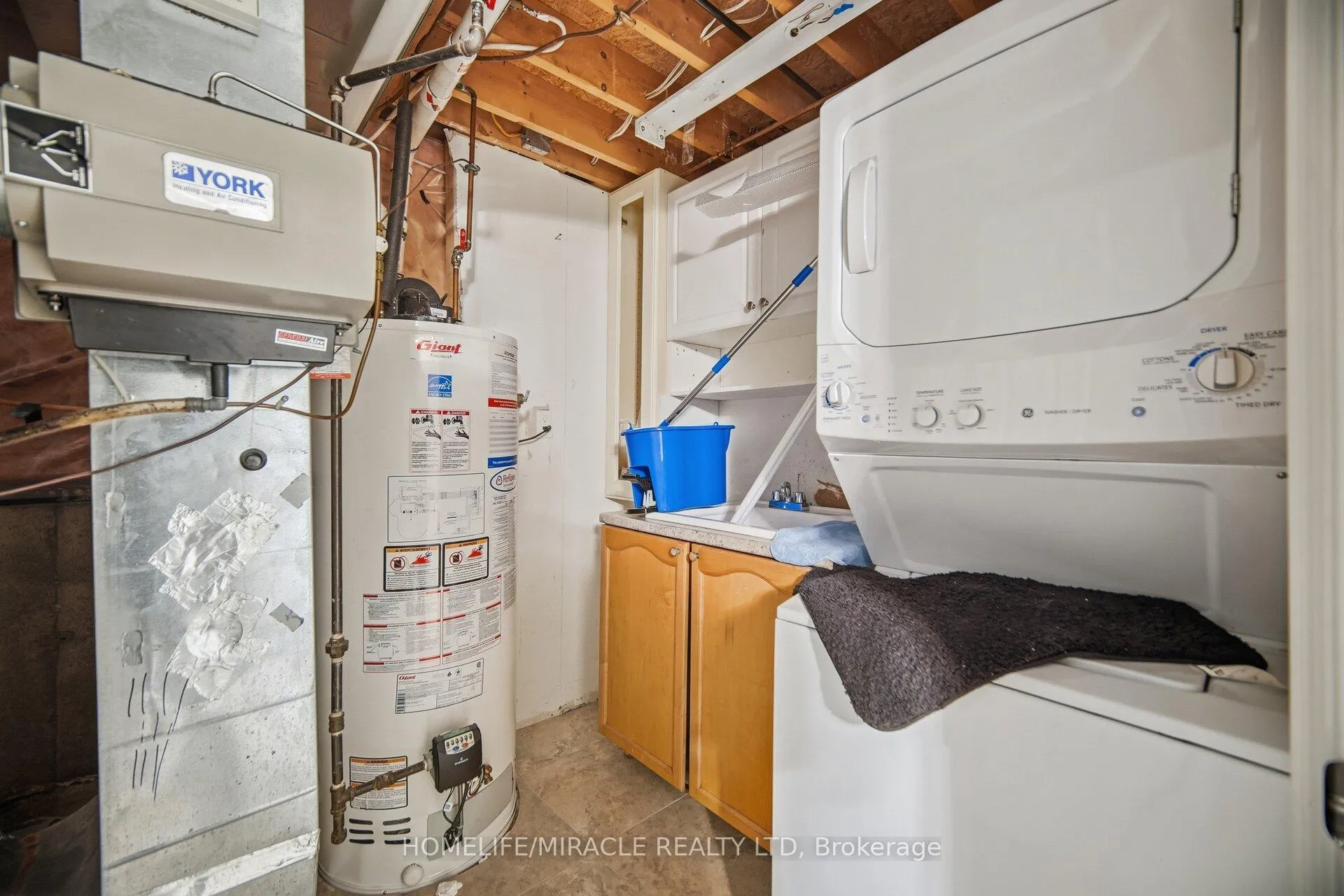 Photo 37 of 14 Virtues Avenue, Brampton, Fletcher's Meadow — HOMEH