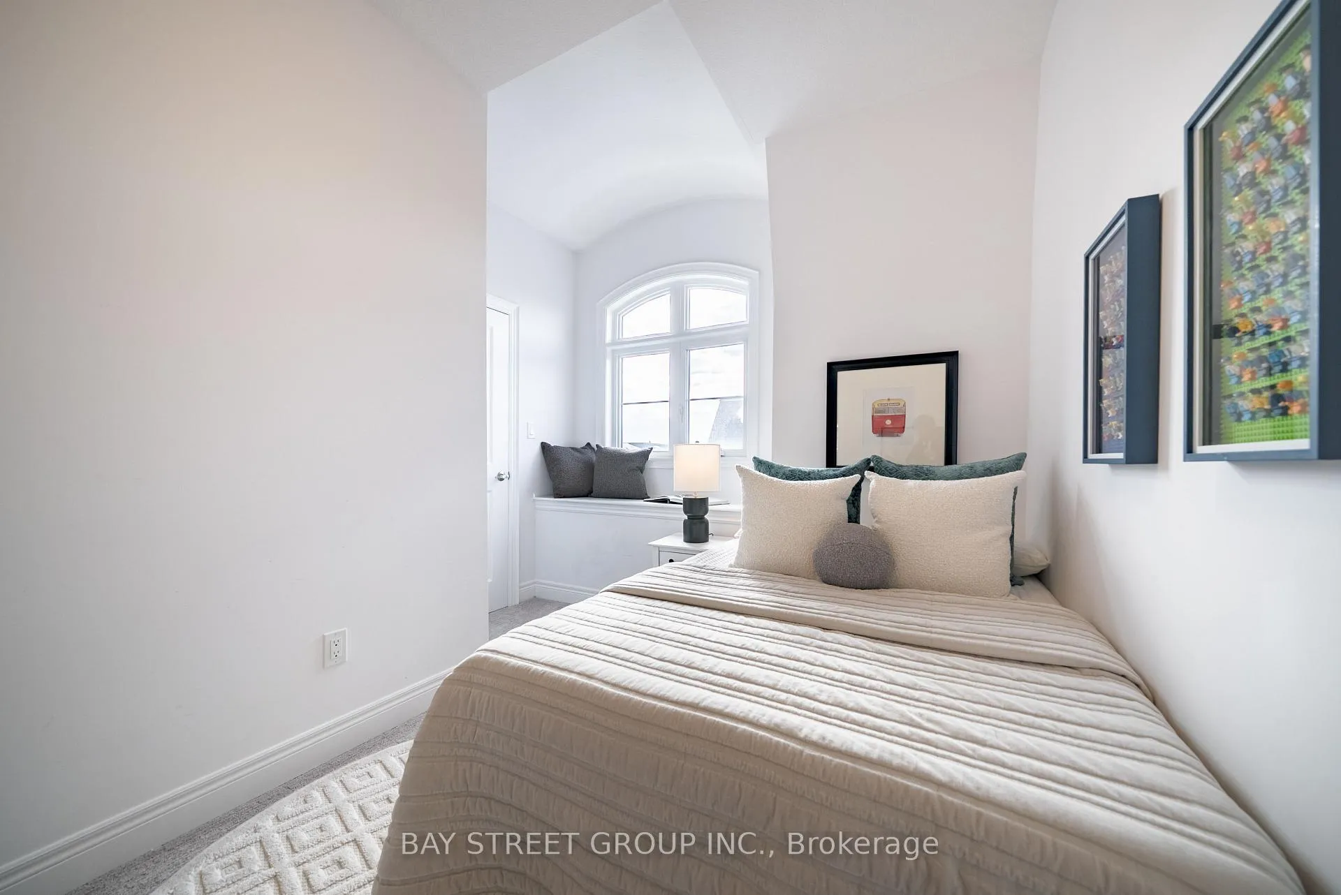 Photo 32 of Unit 34, 280 Melody Common, Oakville, River Oaks — HOMEH