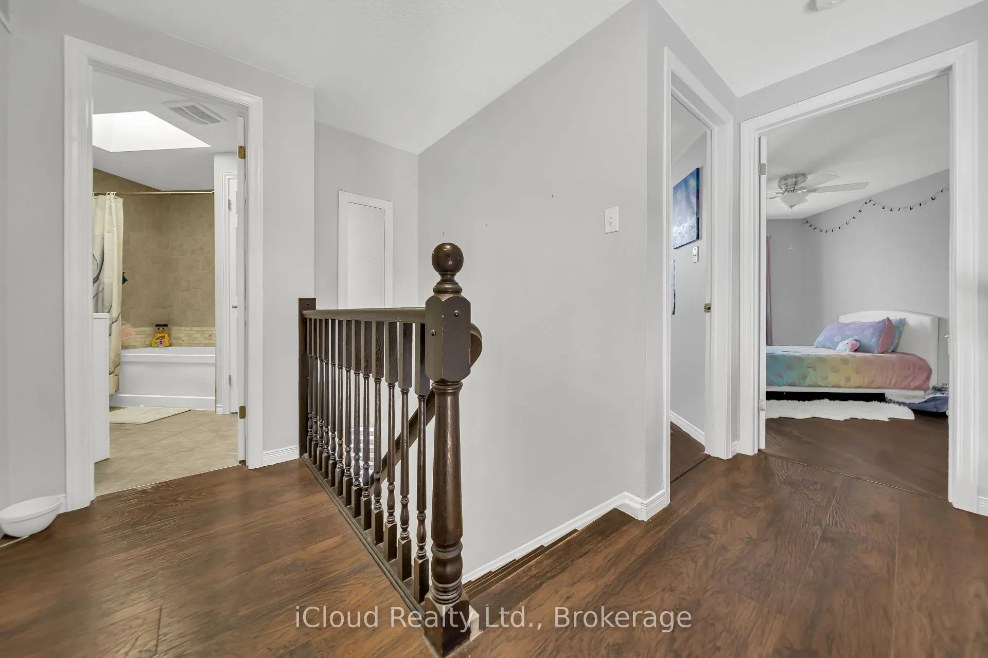 Photo 17 of 5 Gaw Crescent, Guelph, Pineridge/Westminster Woods — HOMEH