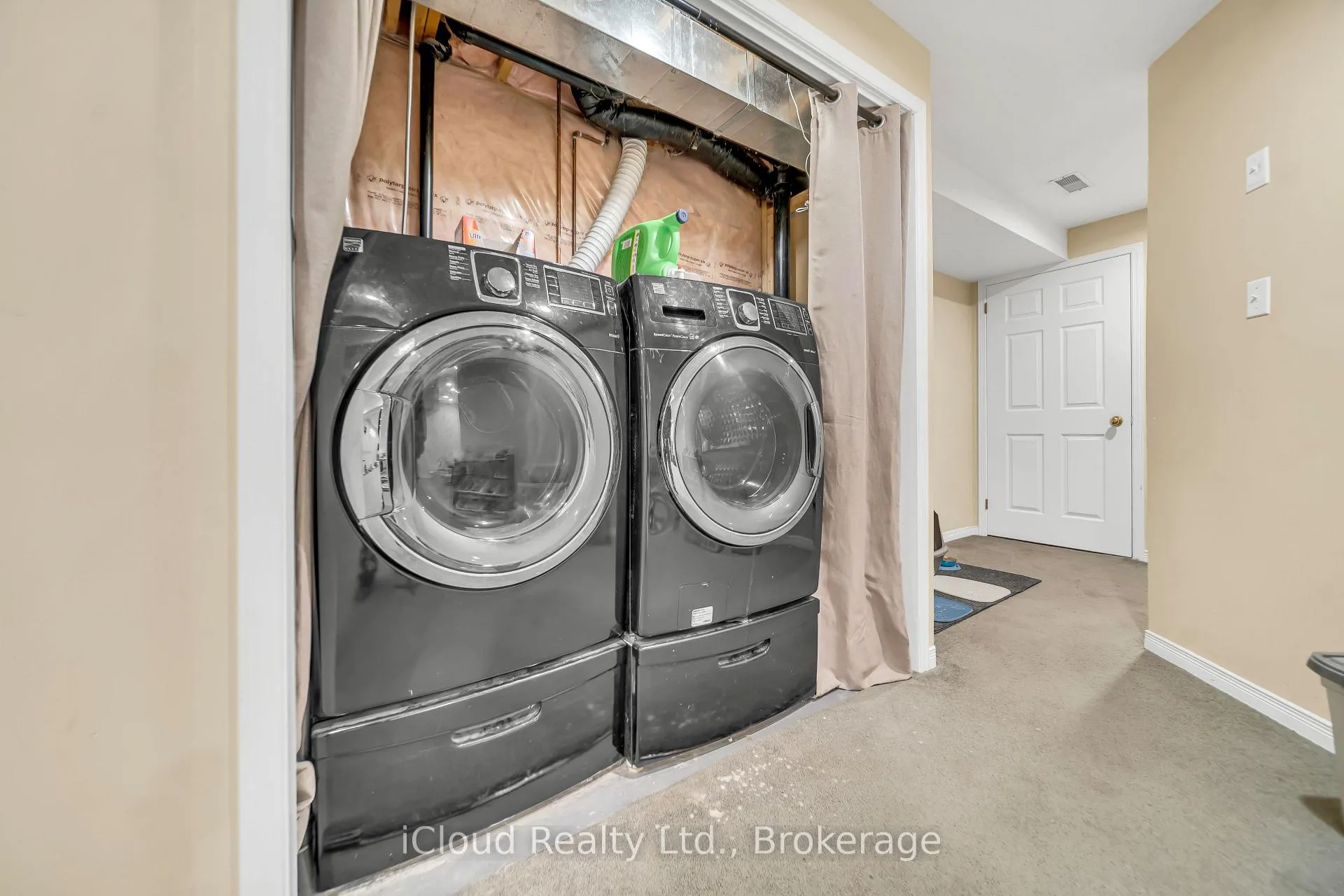 Photo 30 of 5 Gaw Crescent, Guelph, Pineridge/Westminster Woods — HOMEH