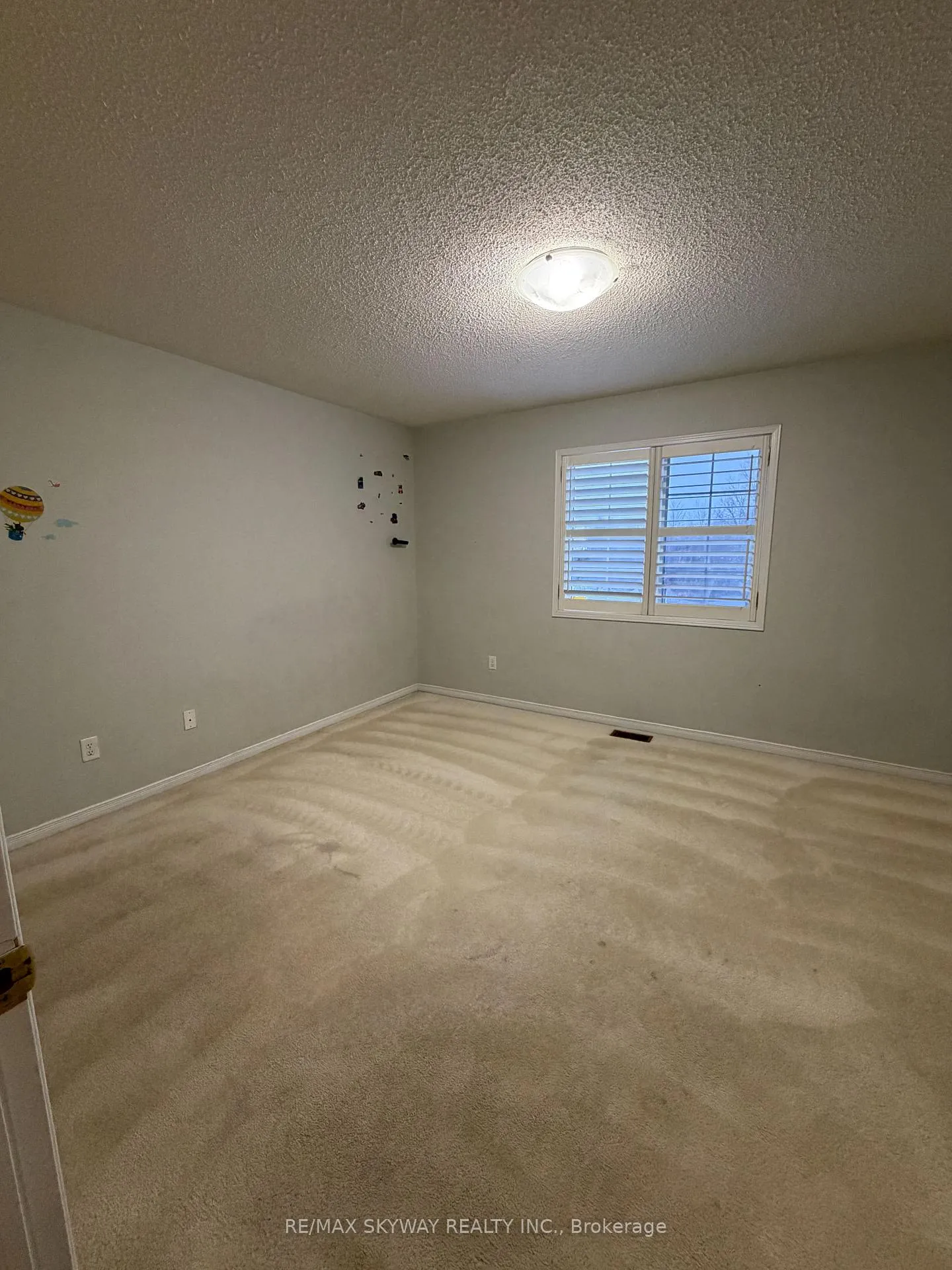 Photo 10 of 83 Mint Leaf Boulevard, Brampton, Sandringham-Wellington — HOMEH