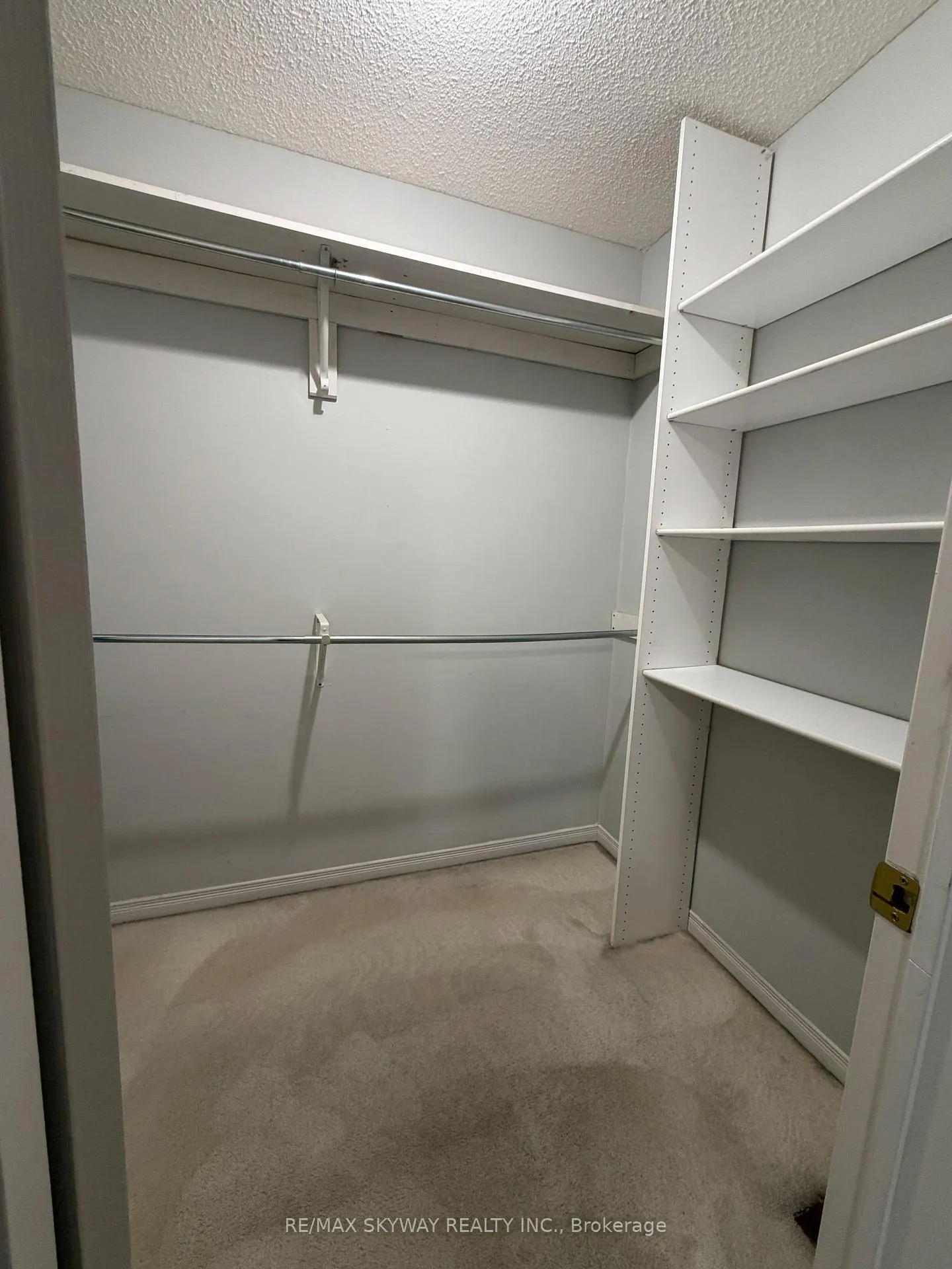 Photo 11 of 83 Mint Leaf Boulevard, Brampton, Sandringham-Wellington — HOMEH