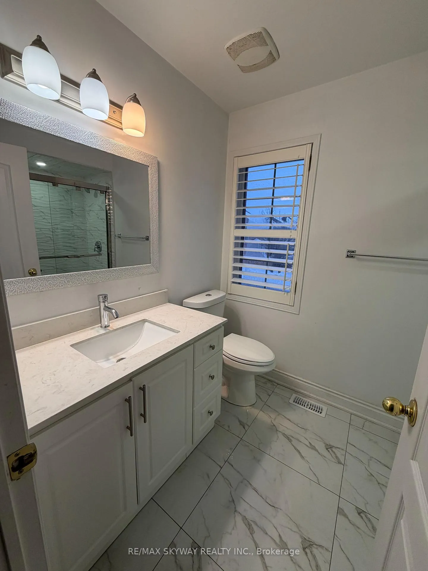 Photo 15 of 83 Mint Leaf Boulevard, Brampton, Sandringham-Wellington — HOMEH