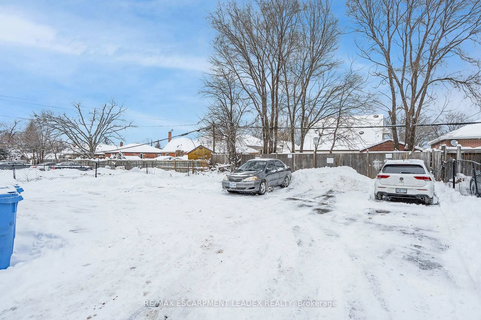 Photo 8 of 253 Mohawk Road E, Hamilton, Hill Park — HOMEH