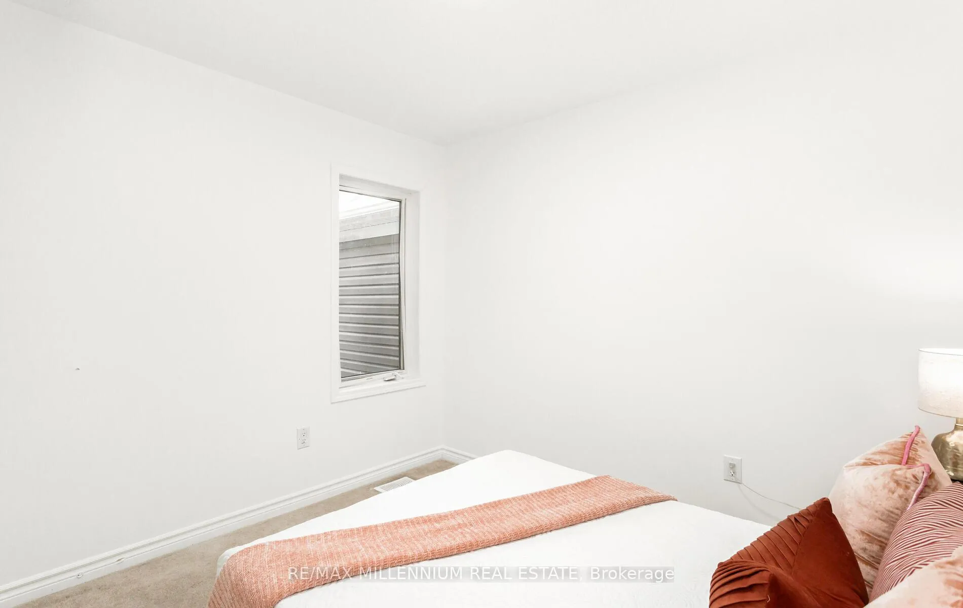 Photo 38 of 46 Volner Road, Brampton, Northwest Brampton — HOMEH