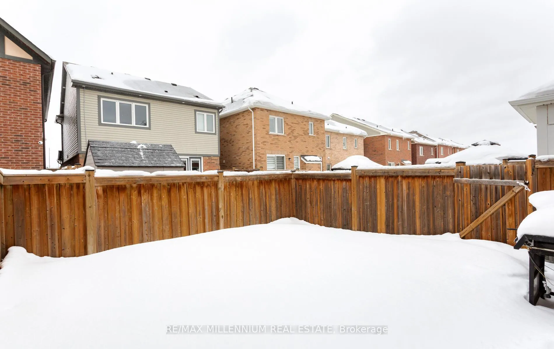 Photo 42 of 46 Volner Road, Brampton, Northwest Brampton — HOMEH