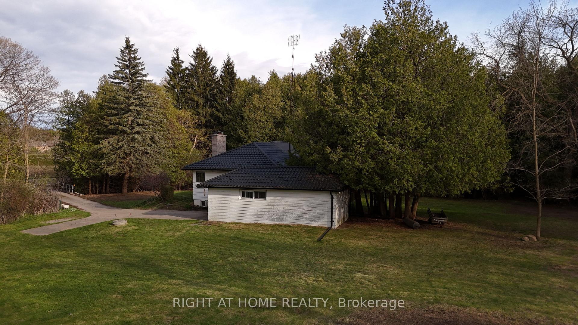 Photo 9 of 192 Old Varcoe Road N, Clarington, Courtice — HOMEH