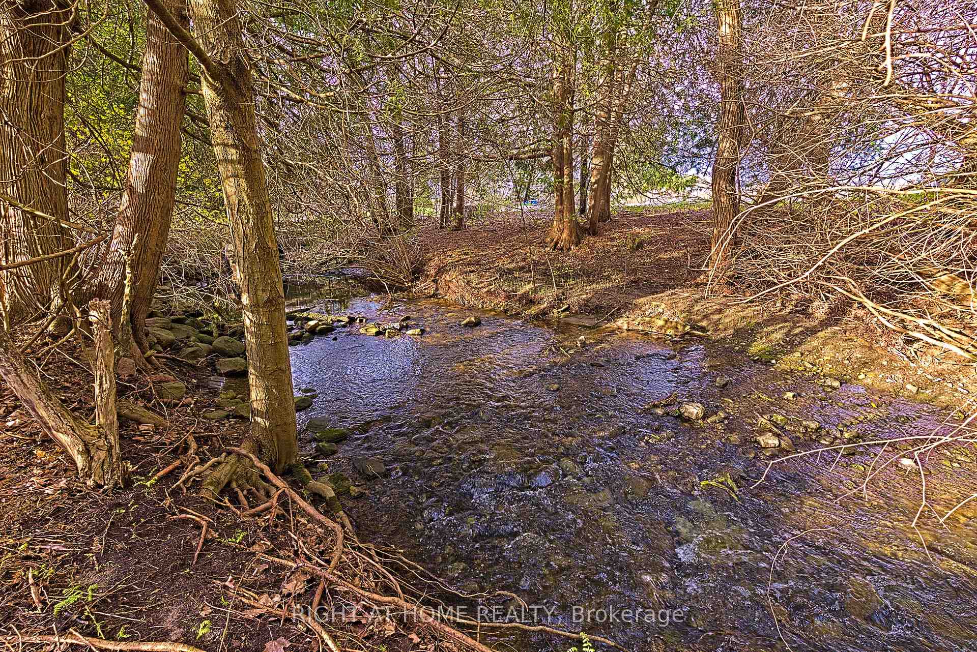 Photo 10 of 192 Old Varcoe Road N, Clarington, Courtice — HOMEH