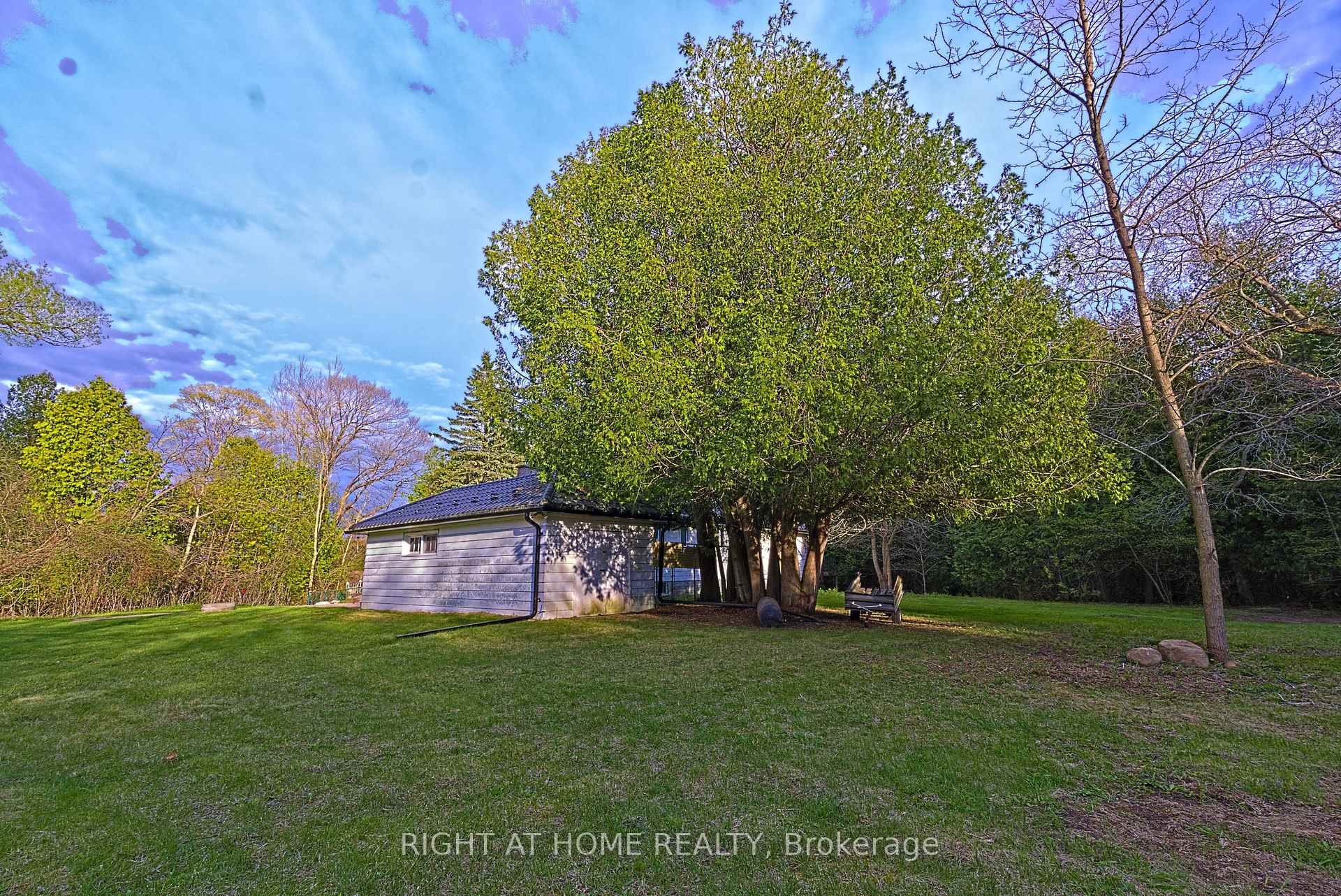 Photo 12 of 192 Old Varcoe Road N, Clarington, Courtice — HOMEH