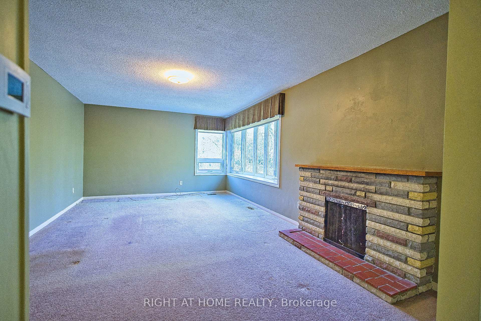 Photo 19 of 192 Old Varcoe Road N, Clarington, Courtice — HOMEH