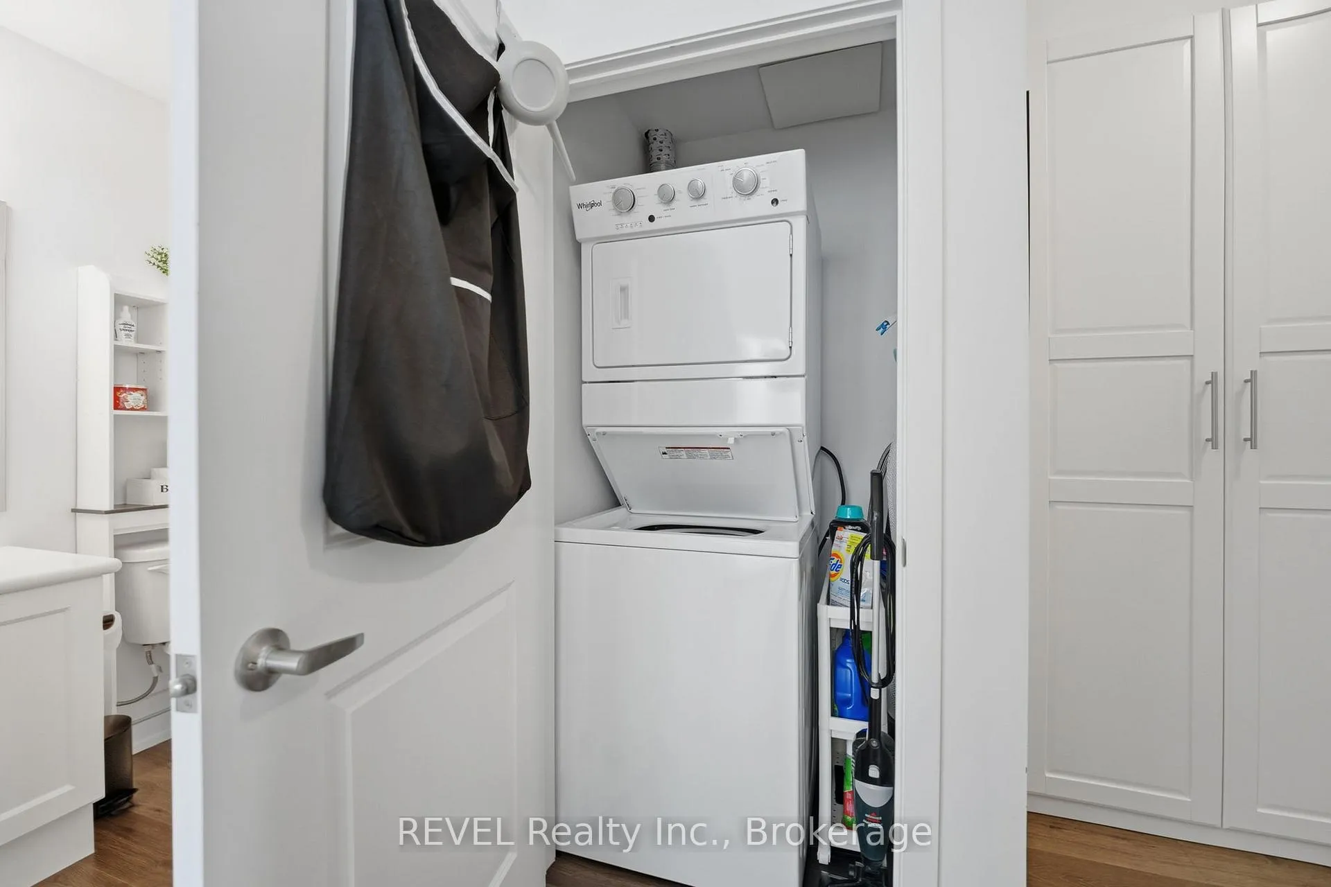 Photo 20 of Unit 333, 5055 Greenlane Road, Lincoln, Lincoln Lake — HOMEH