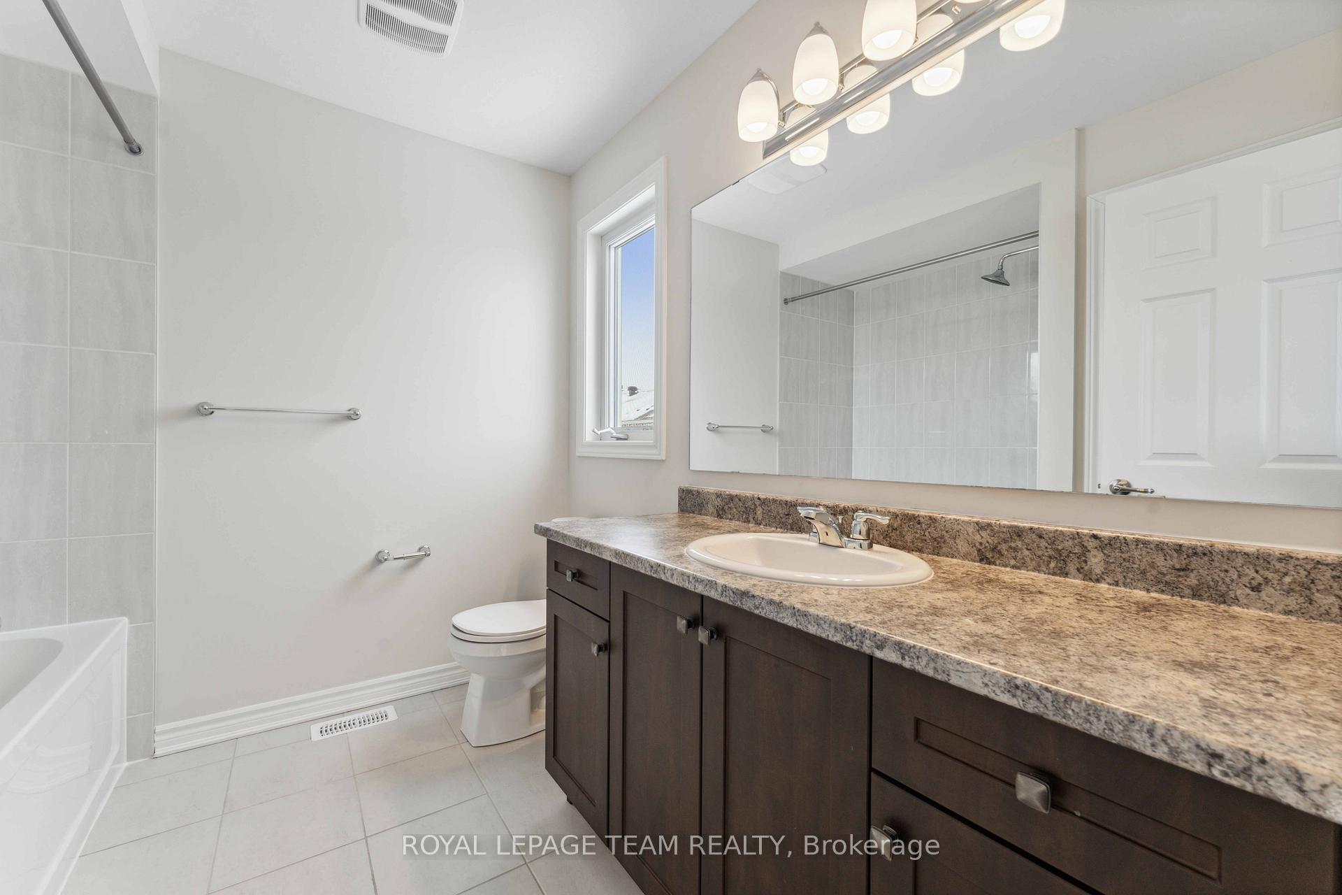 Photo 29 of 725 Logperch Circle, Ottawa, Barrhaven - Half Moon Bay — HOMEH