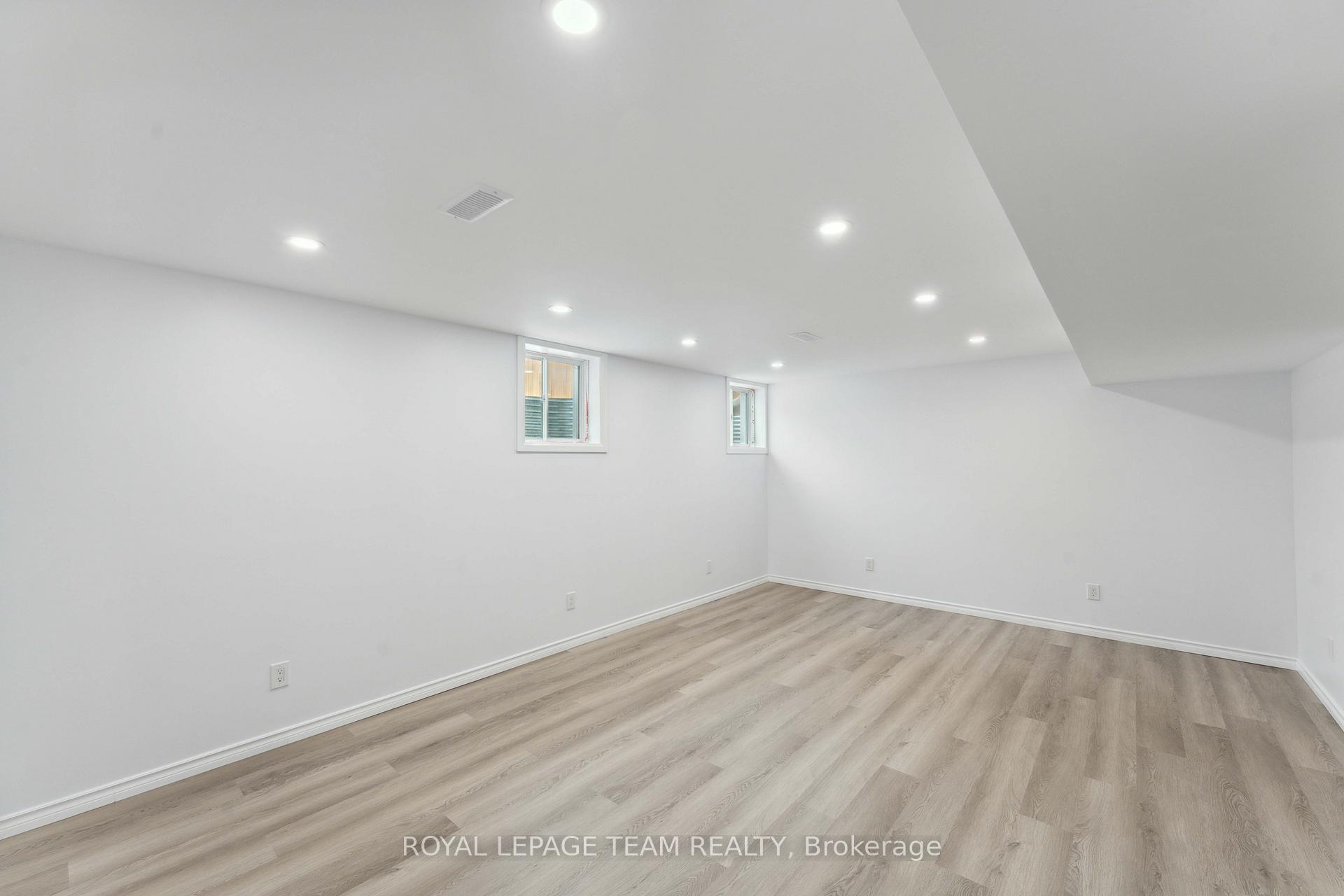 Photo 30 of 725 Logperch Circle, Ottawa, Barrhaven - Half Moon Bay — HOMEH