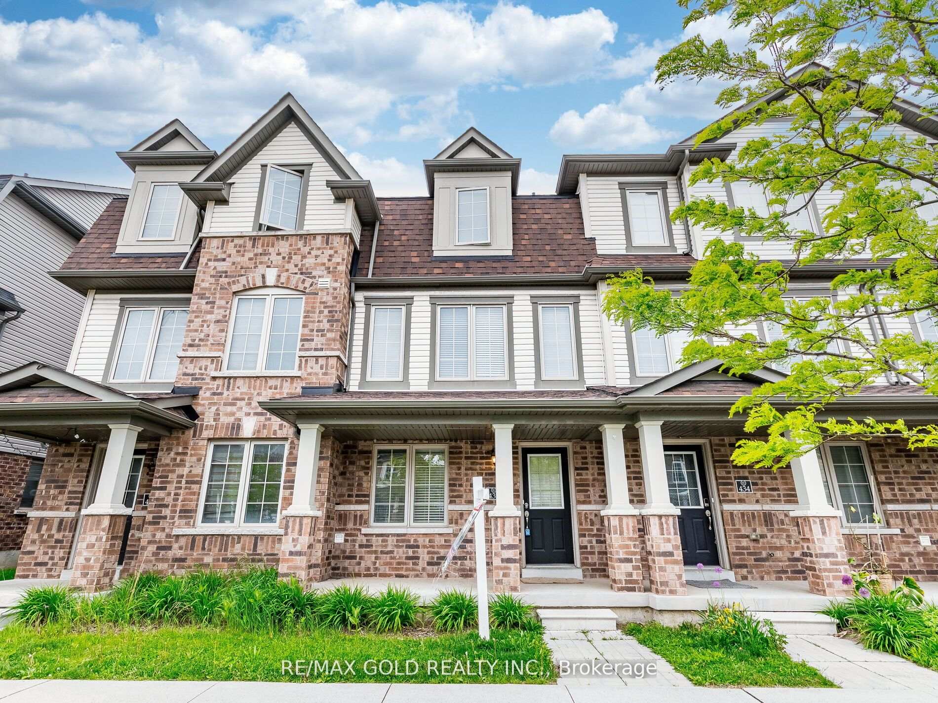 Front of 436 Linden Drive