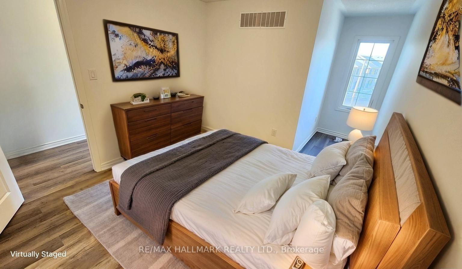 Photo 11 of 32 Ennerdale Street, Barrie, Rural Barrie Southwest — HOMEH