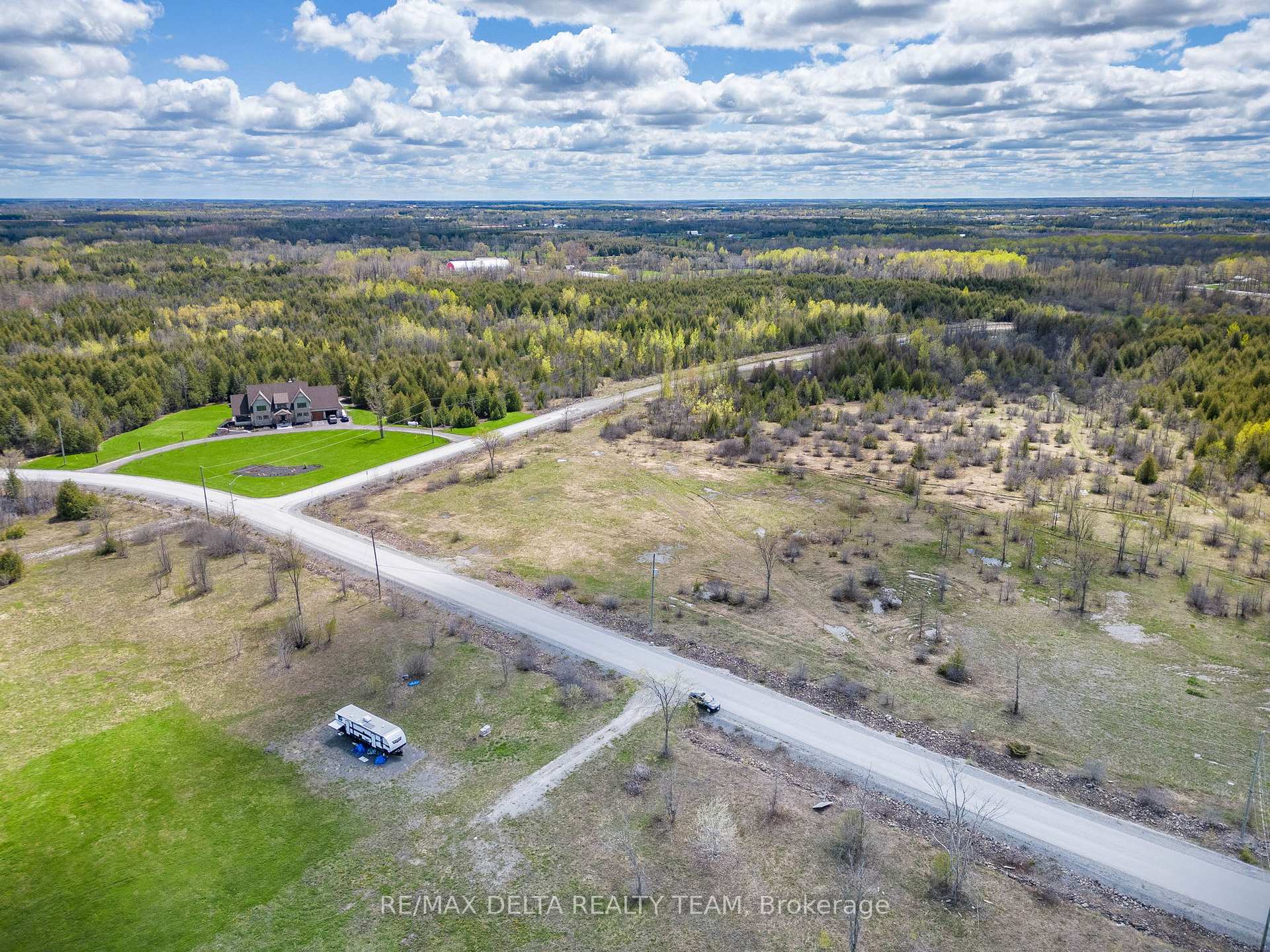 Photo 11 of 7910 Iveson Drive, Ottawa, Osgoode Twp North of Reg Rd 6 — HOMEH