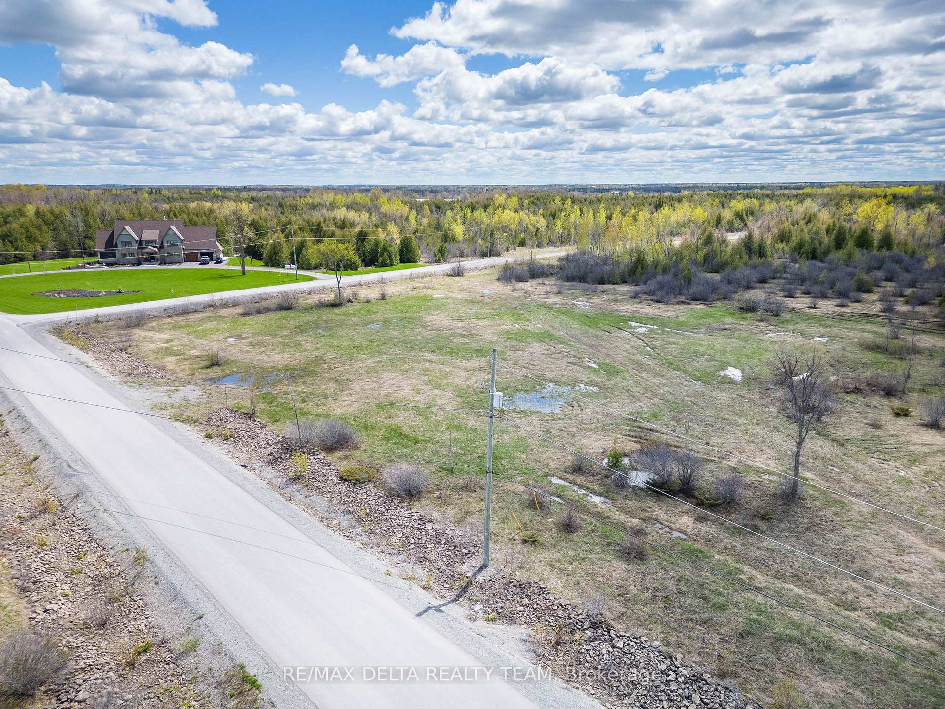 Photo 13 of 7910 Iveson Drive, Ottawa, Osgoode Twp North of Reg Rd 6 — HOMEH