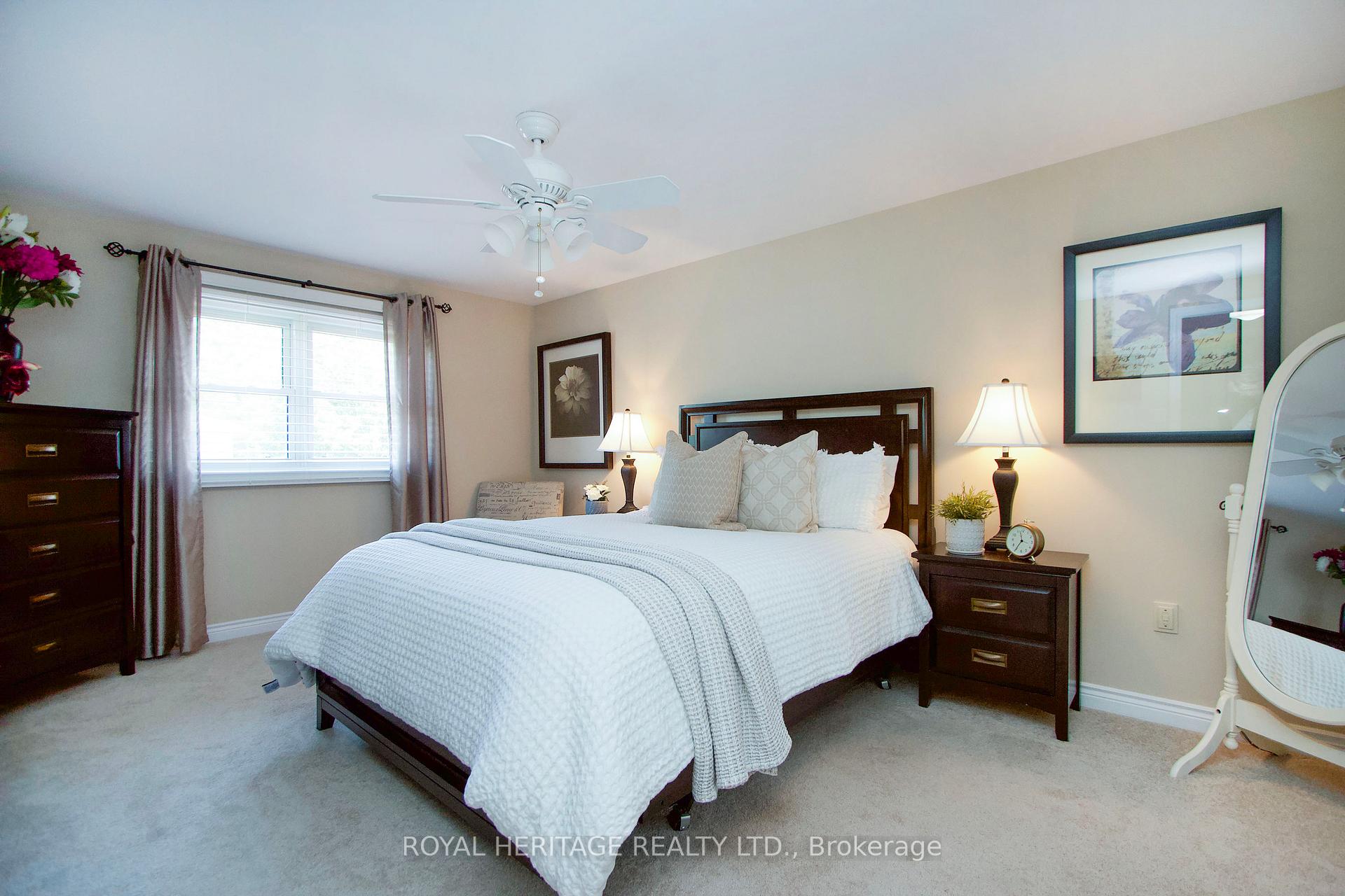 Photo 18 of 8 Arran Court, Clarington, Courtice — HOMEH